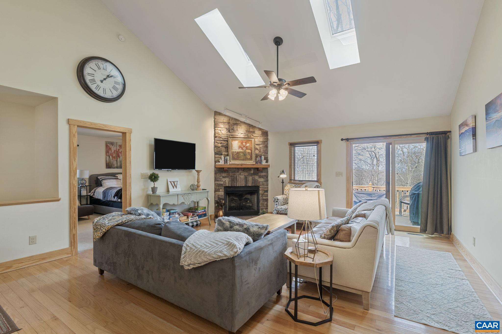 19 ROCK DOVE LN, WINTERGREEN, Virginia 22967, 4 Bedrooms Bedrooms, ,3 BathroomsBathrooms,Residential,19 ROCK DOVE LN,674110 MLS # 674110 19 ROCK DOVE LN, WINTERGREEN, Virginia 22967, 4 Bedrooms Bedrooms, ,3 BathroomsBathrooms,Residential,19 ROCK DOVE LN,674110 MLS # 674110