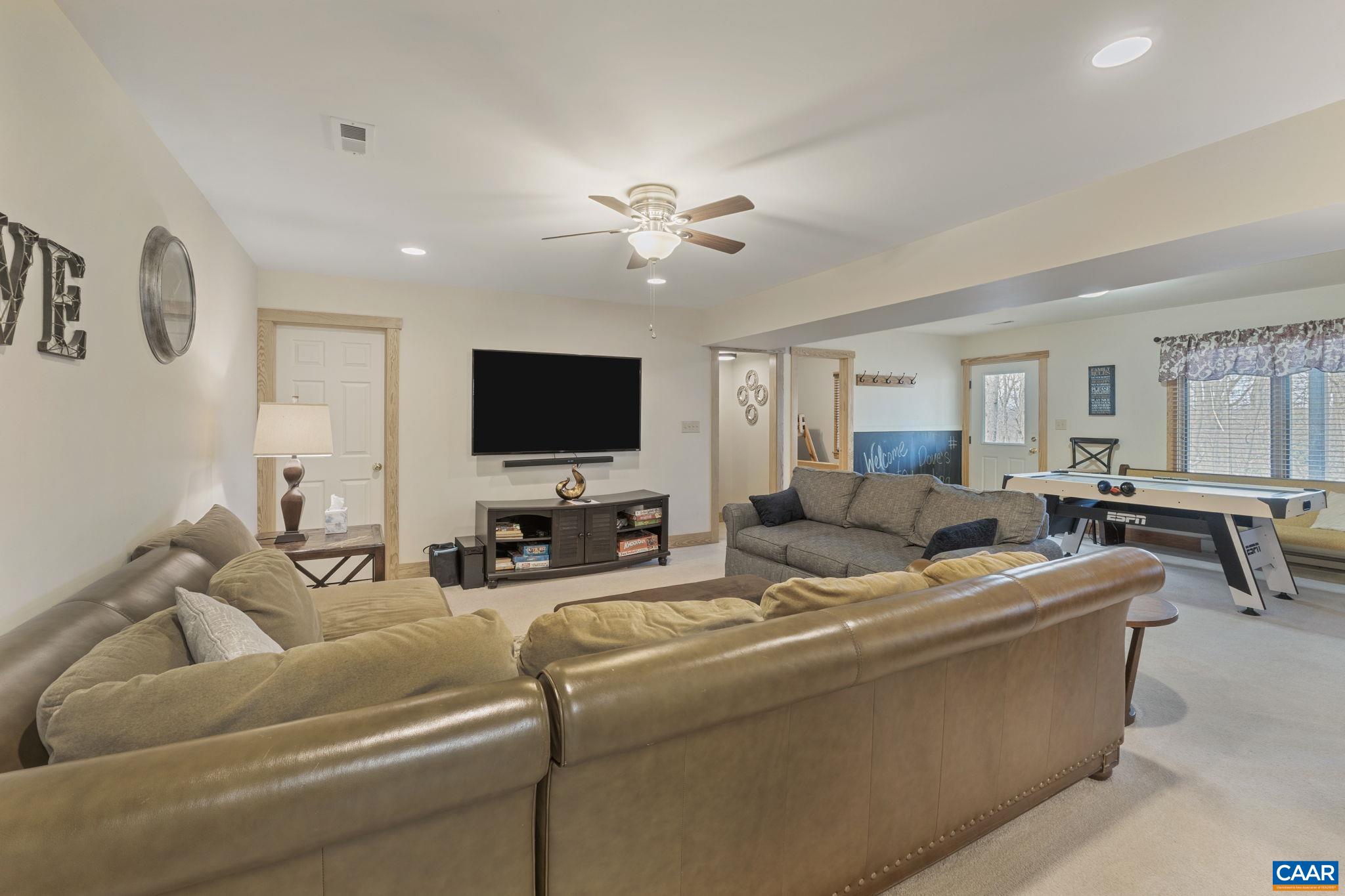 19 ROCK DOVE LN, WINTERGREEN, Virginia 22967, 4 Bedrooms Bedrooms, ,3 BathroomsBathrooms,Residential,19 ROCK DOVE LN,674110 MLS # 674110 19 ROCK DOVE LN, WINTERGREEN, Virginia 22967, 4 Bedrooms Bedrooms, ,3 BathroomsBathrooms,Residential,19 ROCK DOVE LN,674110 MLS # 674110