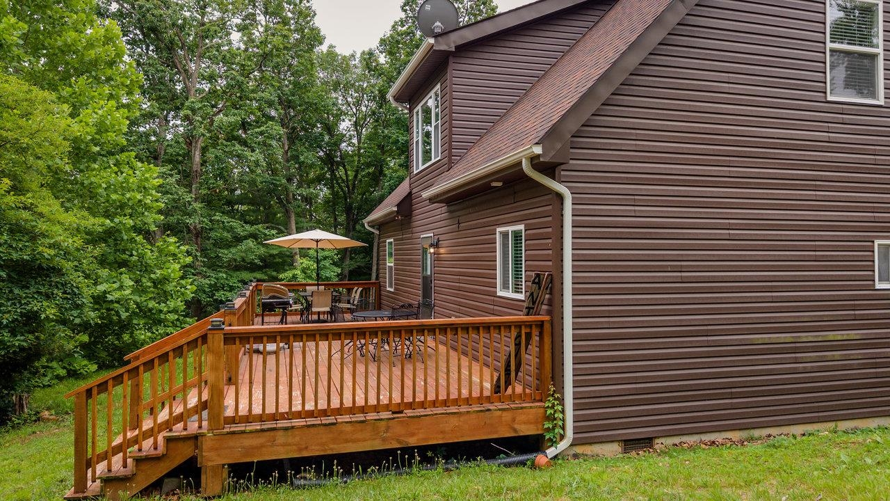 159 PARK VIEW LN, SHENANDOAH, Virginia 22849, 3 Bedrooms Bedrooms, ,2 BathroomsBathrooms,Residential,159 PARK VIEW LN,674261 MLS # 674261