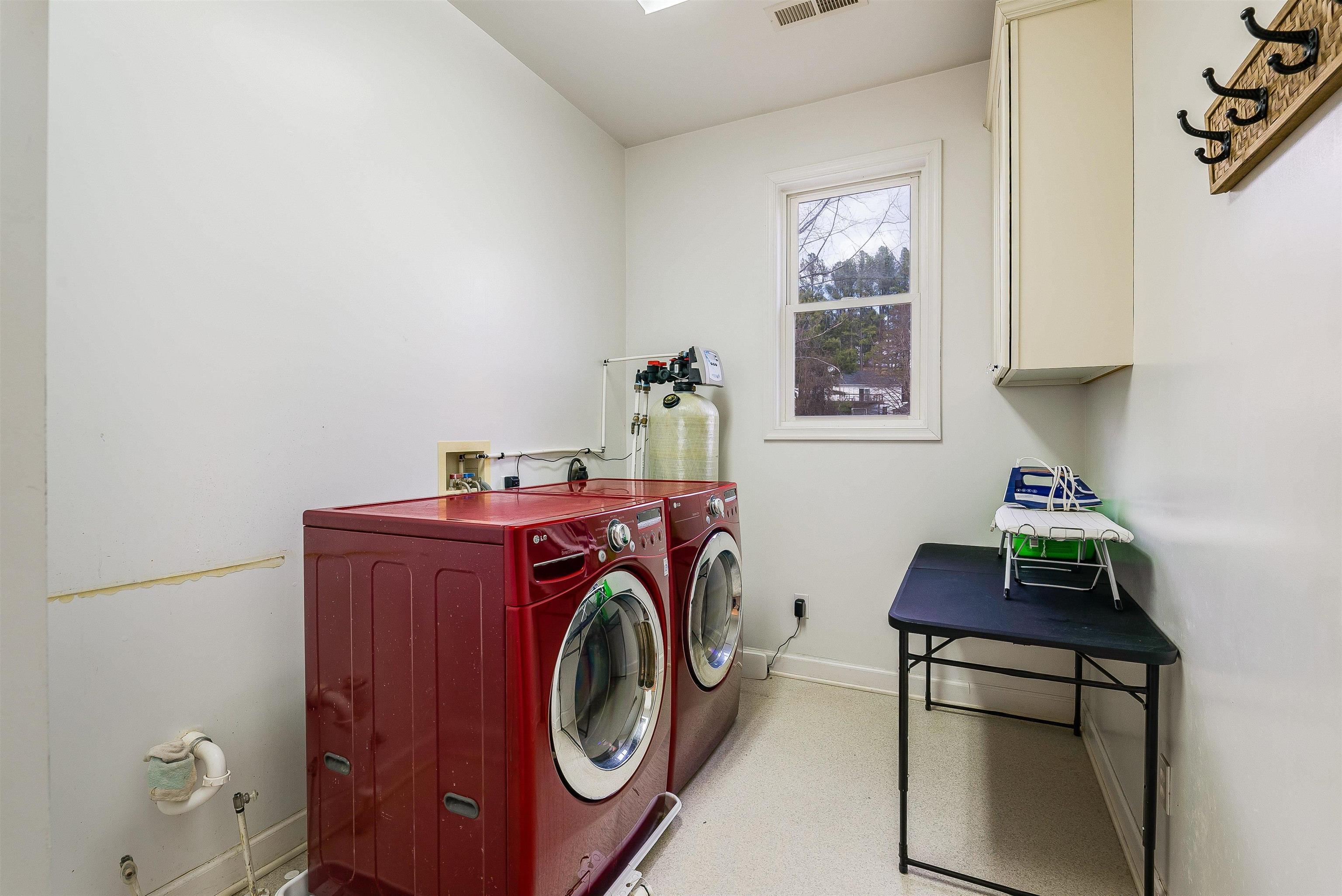 446 ROCKFISH SCHOOL LN, AFTON, Virginia 22920, 4 Bedrooms Bedrooms, ,2 BathroomsBathrooms,Residential,446 ROCKFISH SCHOOL LN,674265 MLS # 674265