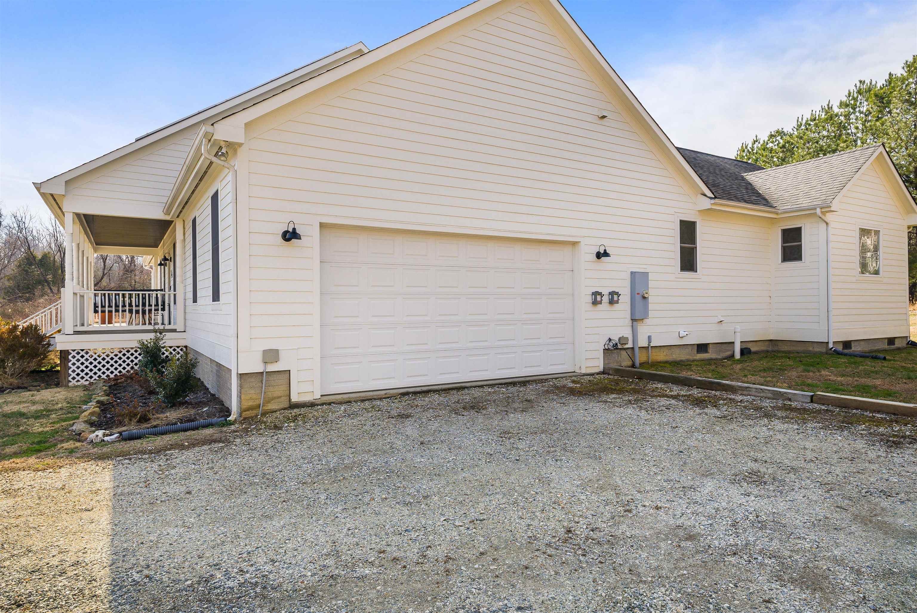 446 ROCKFISH SCHOOL LN, AFTON, Virginia 22920, 4 Bedrooms Bedrooms, ,2 BathroomsBathrooms,Residential,446 ROCKFISH SCHOOL LN,674265 MLS # 674265