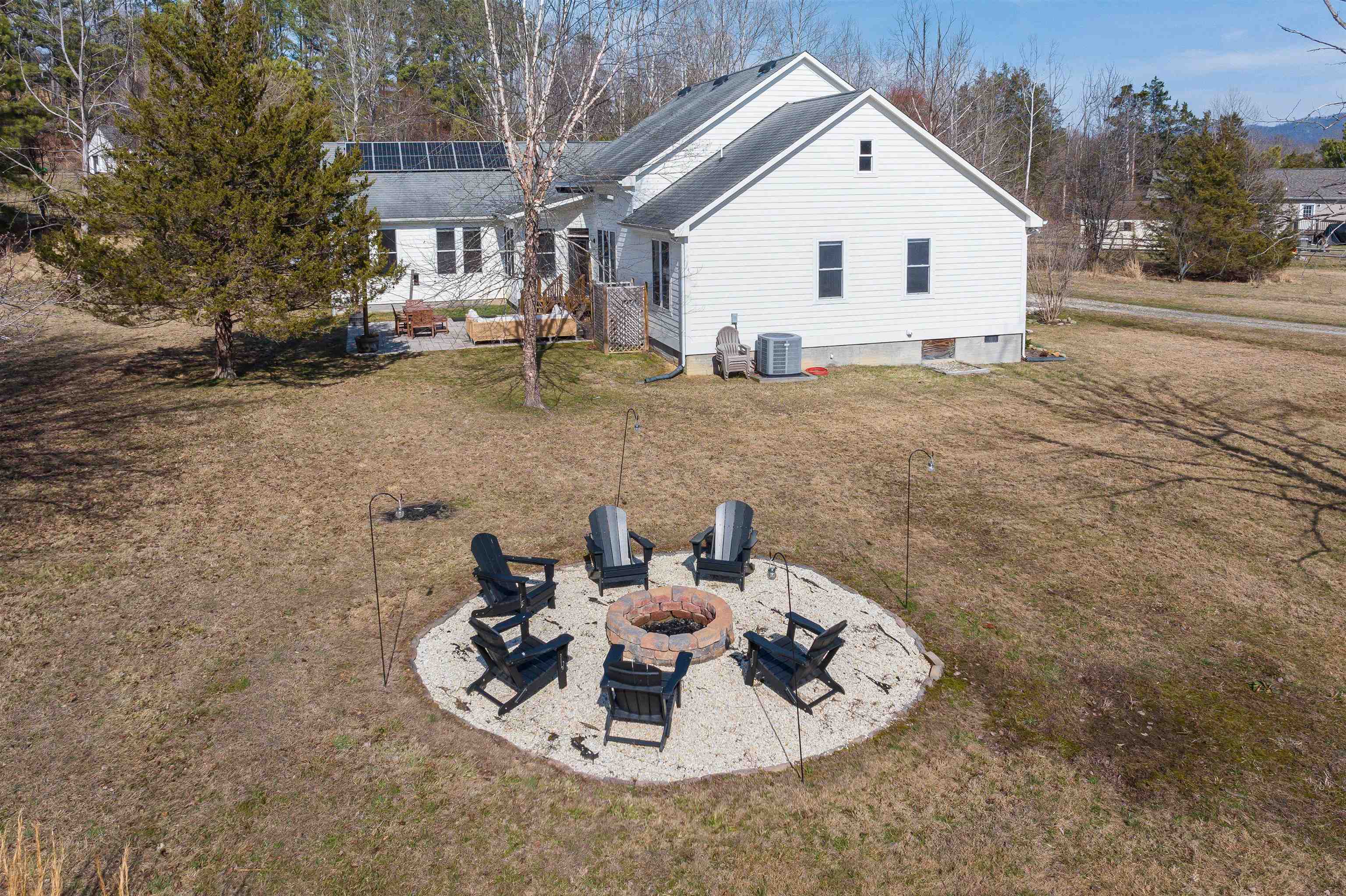 446 ROCKFISH SCHOOL LN, AFTON, Virginia 22920, 4 Bedrooms Bedrooms, ,2 BathroomsBathrooms,Residential,446 ROCKFISH SCHOOL LN,674265 MLS # 674265