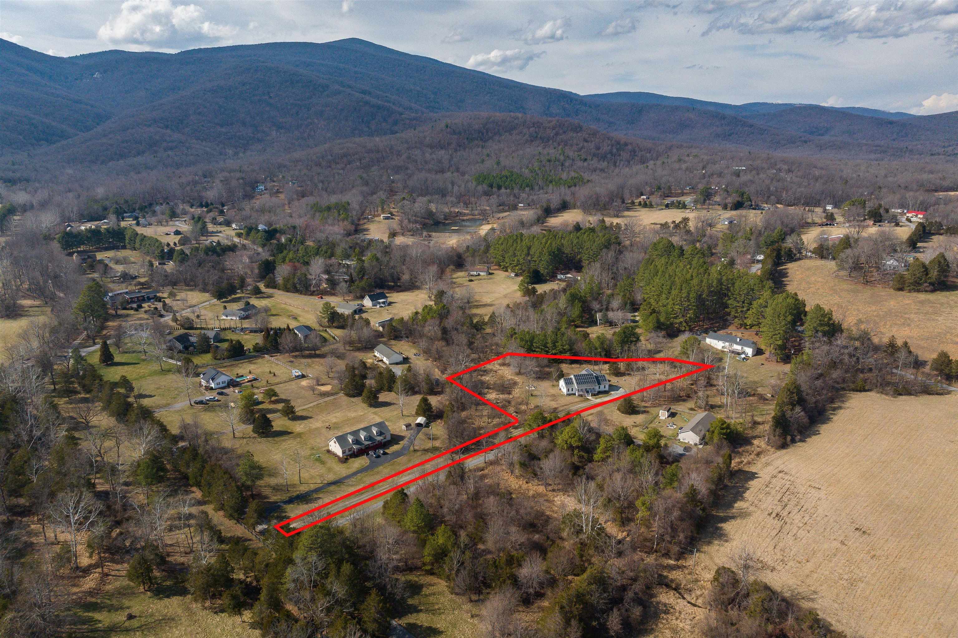 446 ROCKFISH SCHOOL LN, AFTON, Virginia 22920, 4 Bedrooms Bedrooms, ,2 BathroomsBathrooms,Residential,446 ROCKFISH SCHOOL LN,674265 MLS # 674265