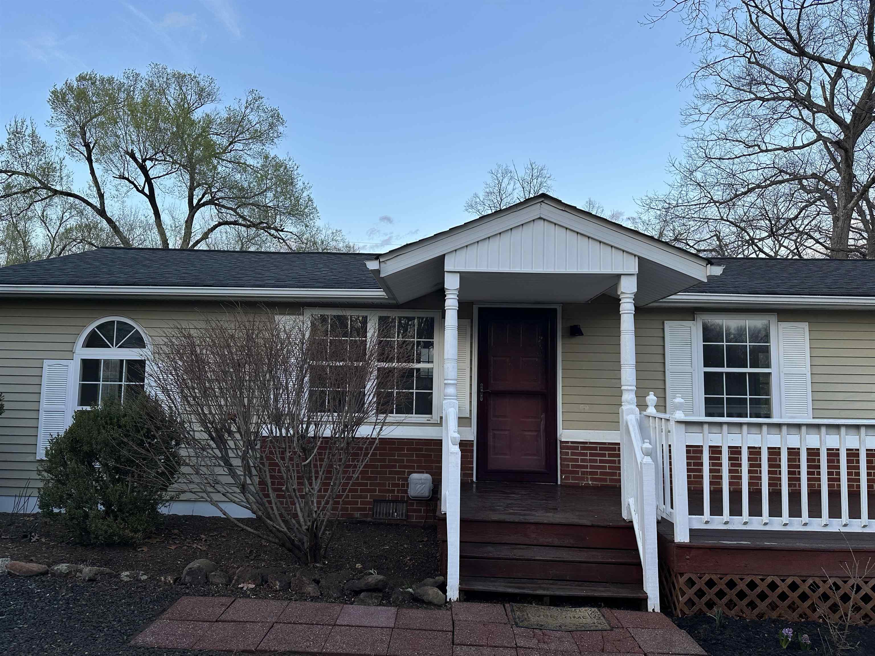 815 BEAGLE GAP RD, CROZET, Virginia 22932, 3 Bedrooms Bedrooms, ,1 BathroomBathrooms,Residential,815 BEAGLE GAP RD,674266 MLS # 674266 815 BEAGLE GAP RD, CROZET, Virginia 22932, 3 Bedrooms Bedrooms, ,1 BathroomBathrooms,Residential,815 BEAGLE GAP RD,674266 MLS # 674266