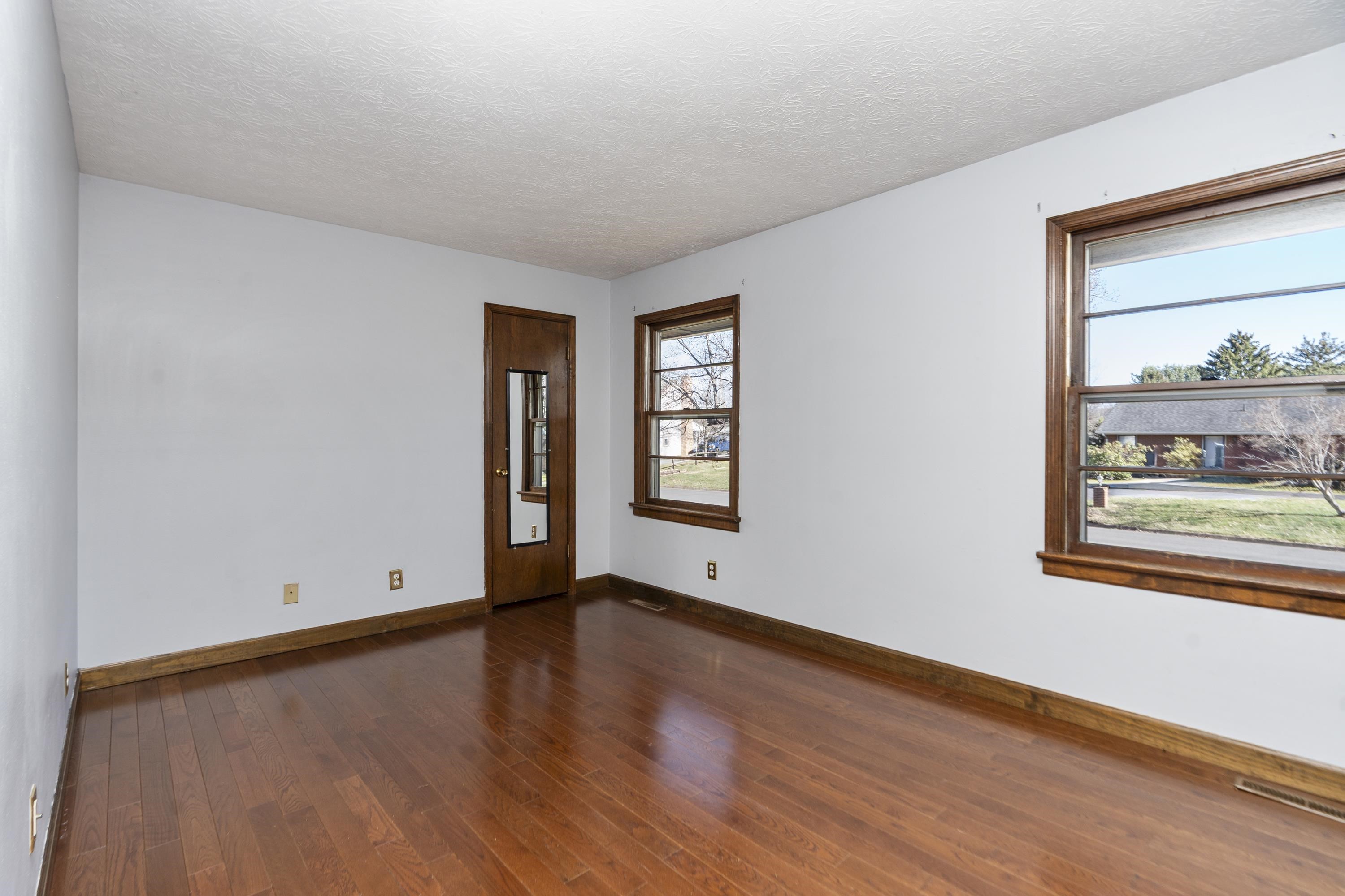 109 COUNTRY LODGE RD, WAYNESBORO, Virginia 22980, 4 Bedrooms Bedrooms, ,3 BathroomsBathrooms,Residential,109 COUNTRY LODGE RD,674268 MLS # 674268