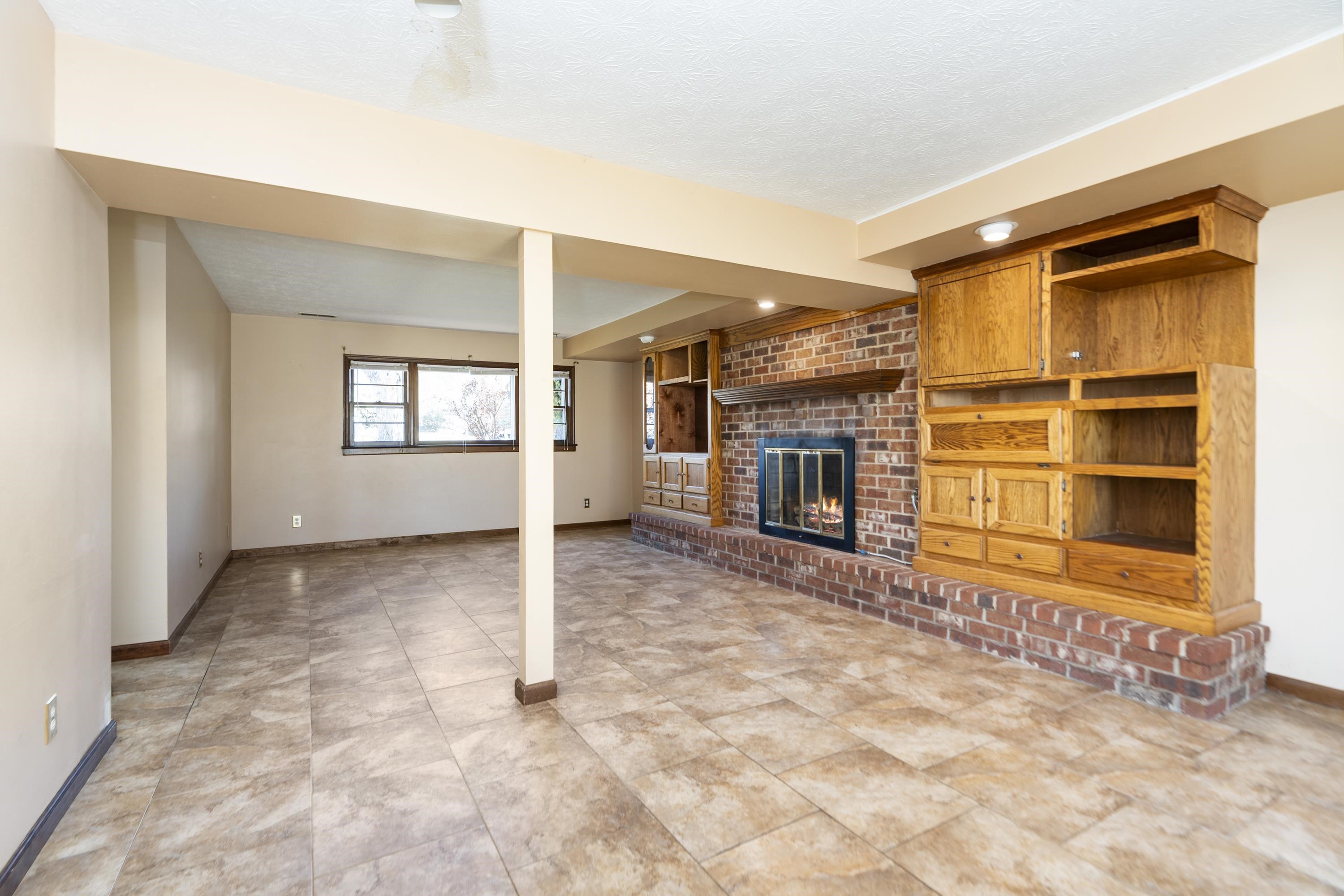 109 COUNTRY LODGE RD, WAYNESBORO, Virginia 22980, 4 Bedrooms Bedrooms, ,3 BathroomsBathrooms,Residential,109 COUNTRY LODGE RD,674268 MLS # 674268