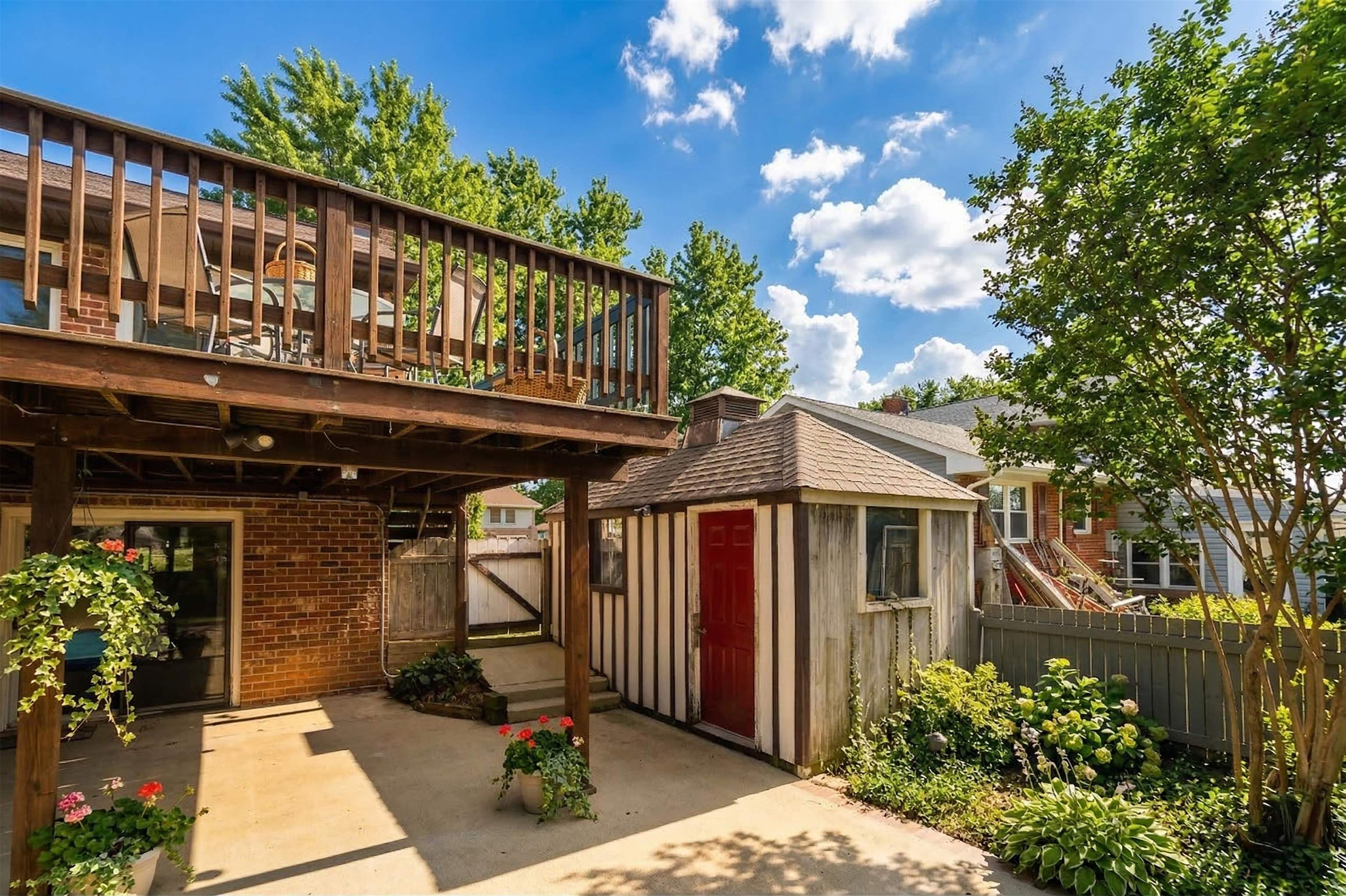 109 COUNTRY LODGE RD, WAYNESBORO, Virginia 22980, 4 Bedrooms Bedrooms, ,3 BathroomsBathrooms,Residential,109 COUNTRY LODGE RD,674268 MLS # 674268