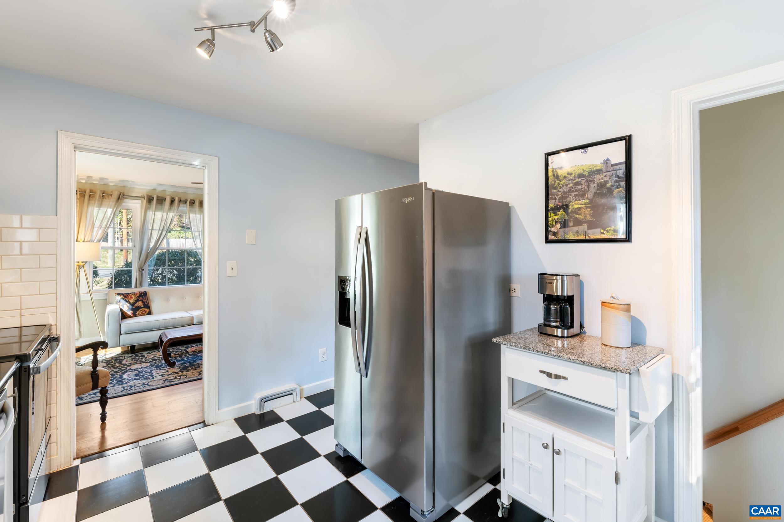 1216 SHERWOOD RD, CHARLOTTESVILLE, Virginia 22903, 3 Bedrooms Bedrooms, ,2 BathroomsBathrooms,Residential,1216 SHERWOOD RD,674269 MLS # 674269