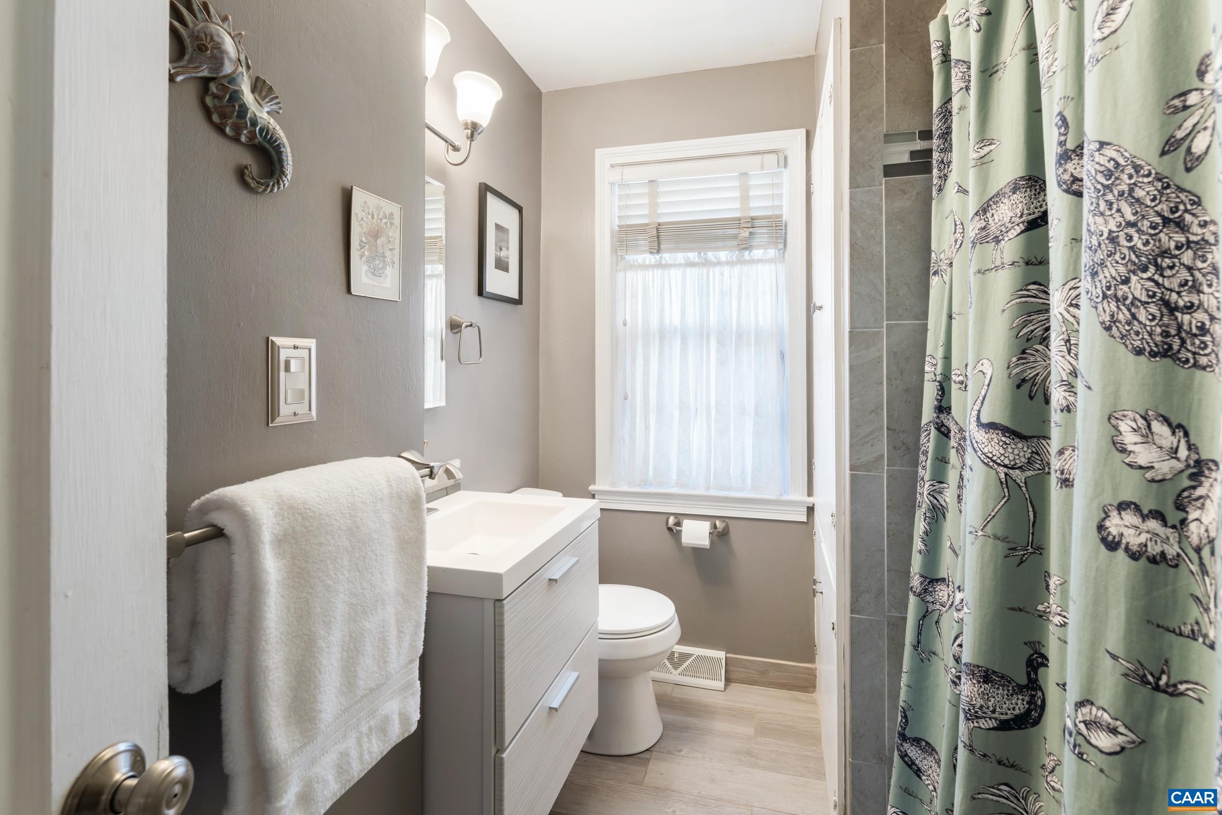 1216 SHERWOOD RD, CHARLOTTESVILLE, Virginia 22903, 3 Bedrooms Bedrooms, ,2 BathroomsBathrooms,Residential,1216 SHERWOOD RD,674269 MLS # 674269