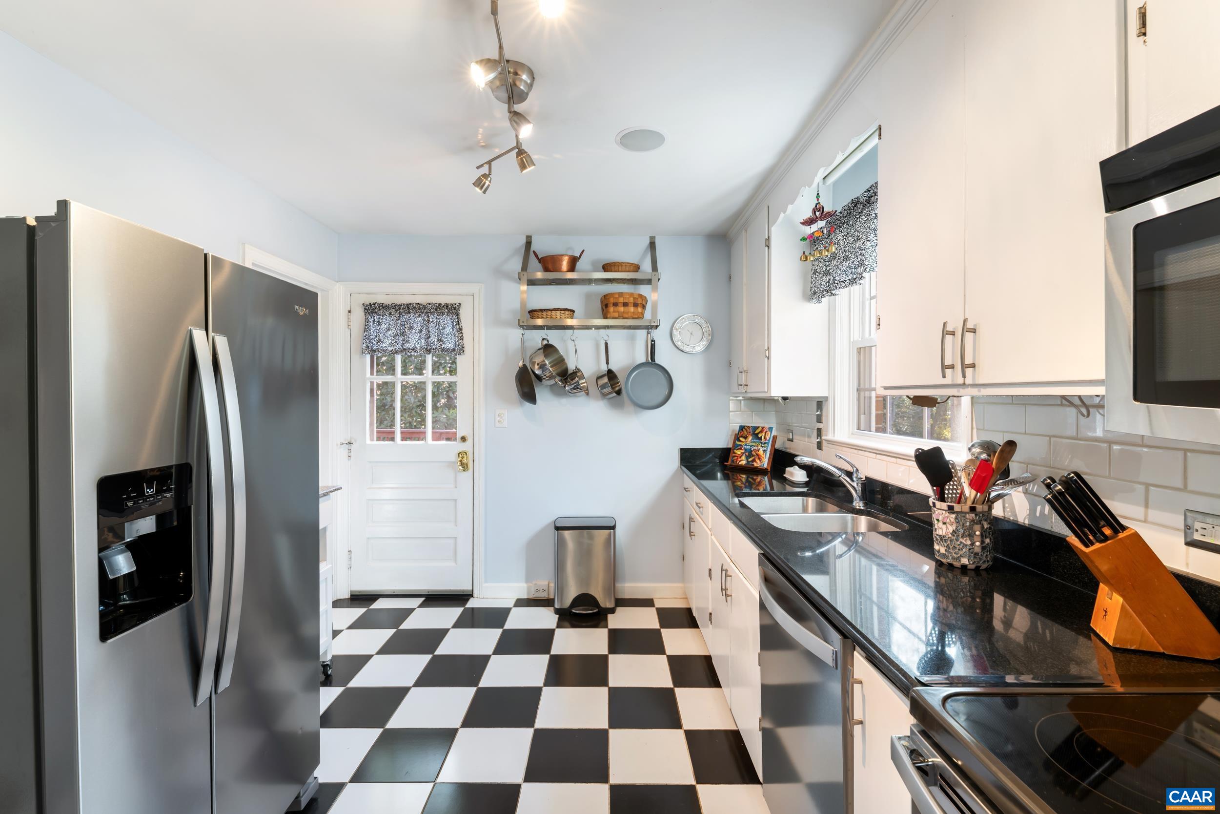 1216 SHERWOOD RD, CHARLOTTESVILLE, Virginia 22903, 3 Bedrooms Bedrooms, ,2 BathroomsBathrooms,Residential,1216 SHERWOOD RD,674269 MLS # 674269