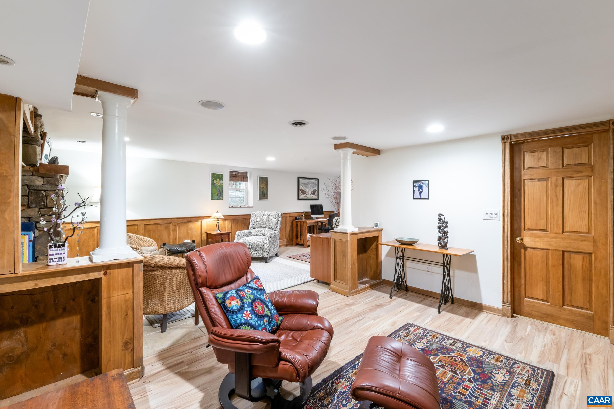 1216 SHERWOOD RD, CHARLOTTESVILLE, Virginia 22903, 3 Bedrooms Bedrooms, ,2 BathroomsBathrooms,Residential,1216 SHERWOOD RD,674269 MLS # 674269