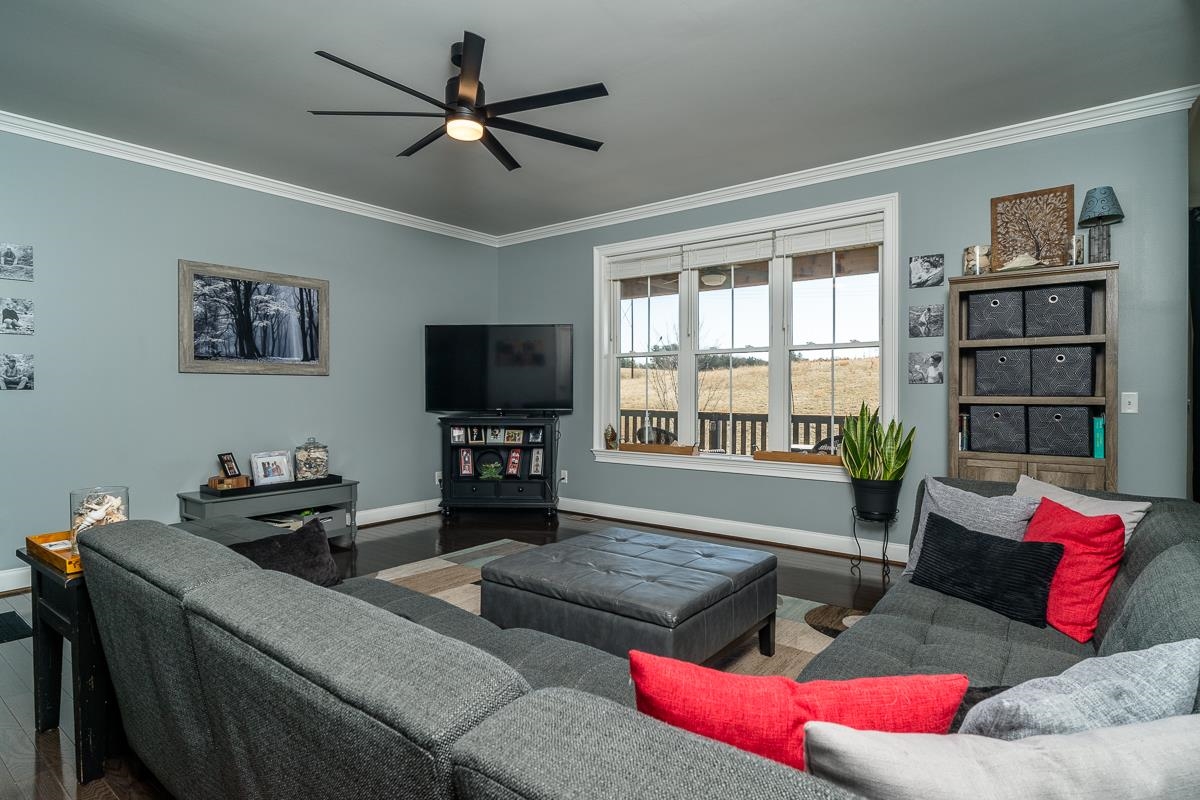 74 AUTUMN BLUFF DR, WEYERS CAVE, Virginia 24486, 4 Bedrooms Bedrooms, ,3 BathroomsBathrooms,Residential,74 AUTUMN BLUFF DR,674271 MLS # 674271