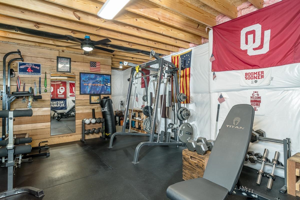 74 AUTUMN BLUFF DR, WEYERS CAVE, Virginia 24486, 4 Bedrooms Bedrooms, ,3 BathroomsBathrooms,Residential,74 AUTUMN BLUFF DR,674271 MLS # 674271