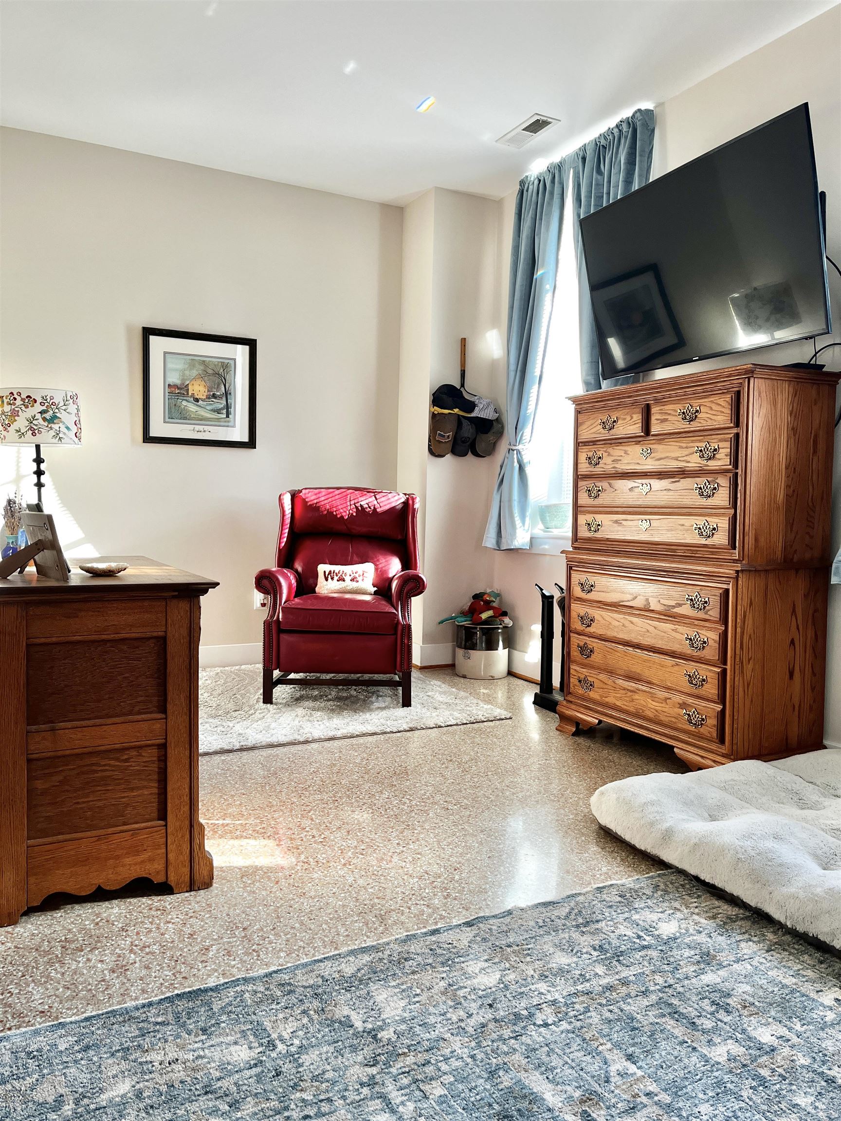 101 W VILLAGE DR, STAUNTON, Virginia 24401, 2 Bedrooms Bedrooms, ,2 BathroomsBathrooms,Residential,UNIT 101 THE BROOKDALE -A CONDOMINIUM,101 W VILLAGE DR,674272 MLS # 674272