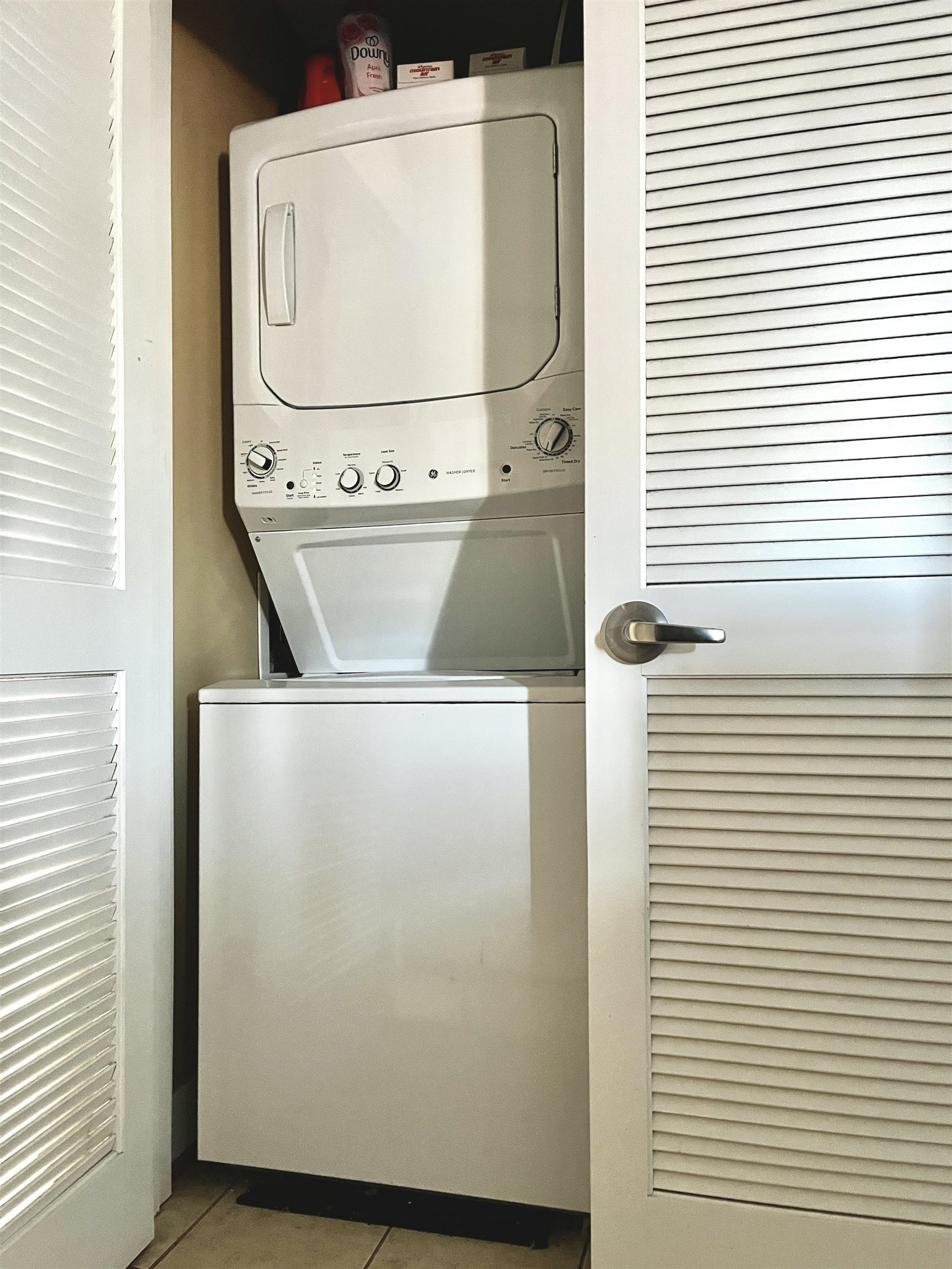 101 W VILLAGE DR, STAUNTON, Virginia 24401, 2 Bedrooms Bedrooms, ,2 BathroomsBathrooms,Residential,UNIT 101 THE BROOKDALE -A CONDOMINIUM,101 W VILLAGE DR,674272 MLS # 674272