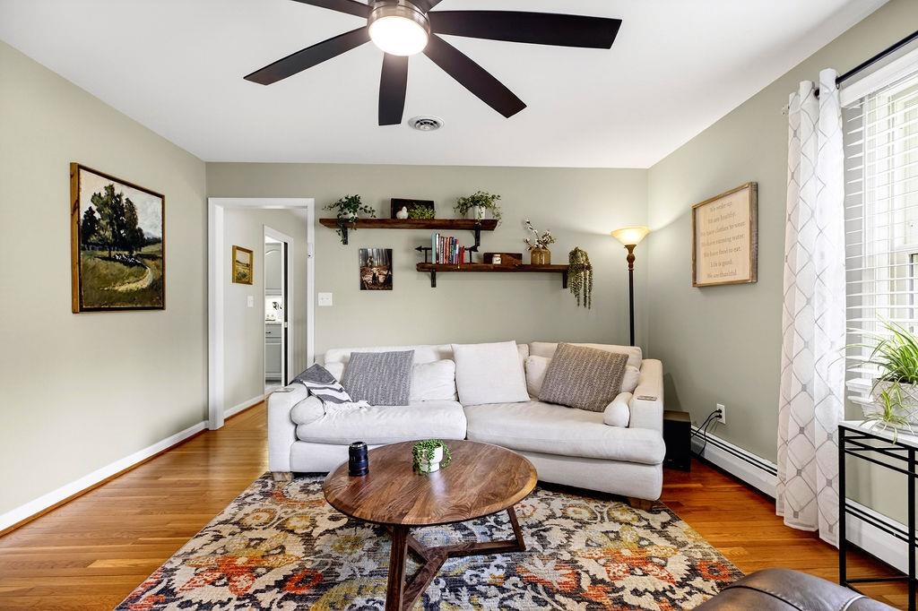 224 MEADOWBROOK RD, STAUNTON, Virginia 24401, 5 Bedrooms Bedrooms, ,3 BathroomsBathrooms,Residential,224 MEADOWBROOK RD,674273 MLS # 674273