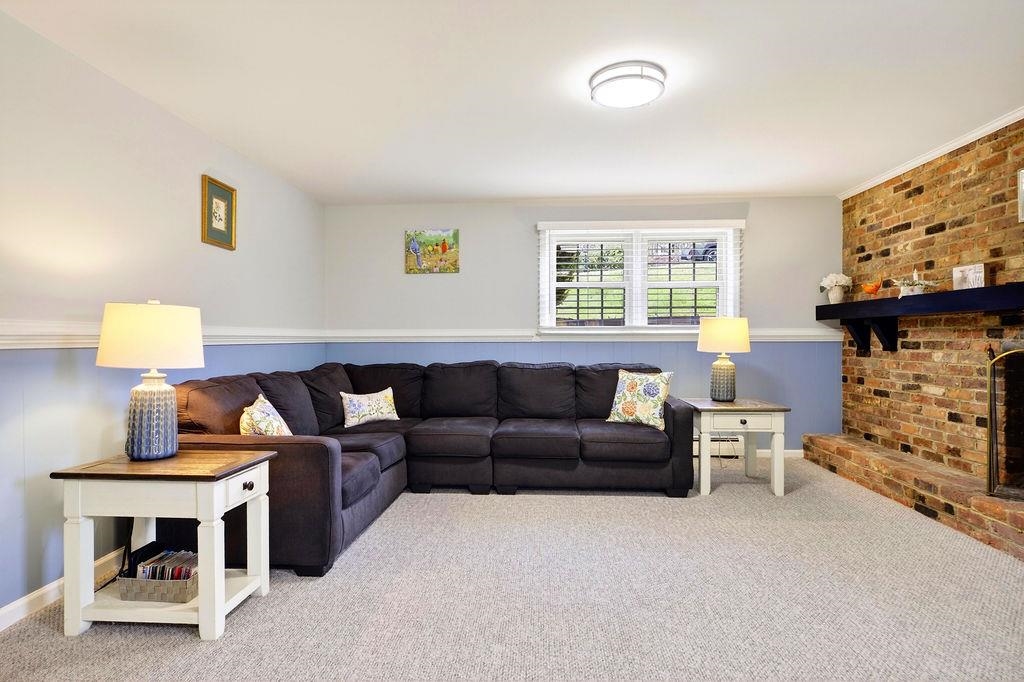 224 MEADOWBROOK RD, STAUNTON, Virginia 24401, 5 Bedrooms Bedrooms, ,3 BathroomsBathrooms,Residential,224 MEADOWBROOK RD,674273 MLS # 674273