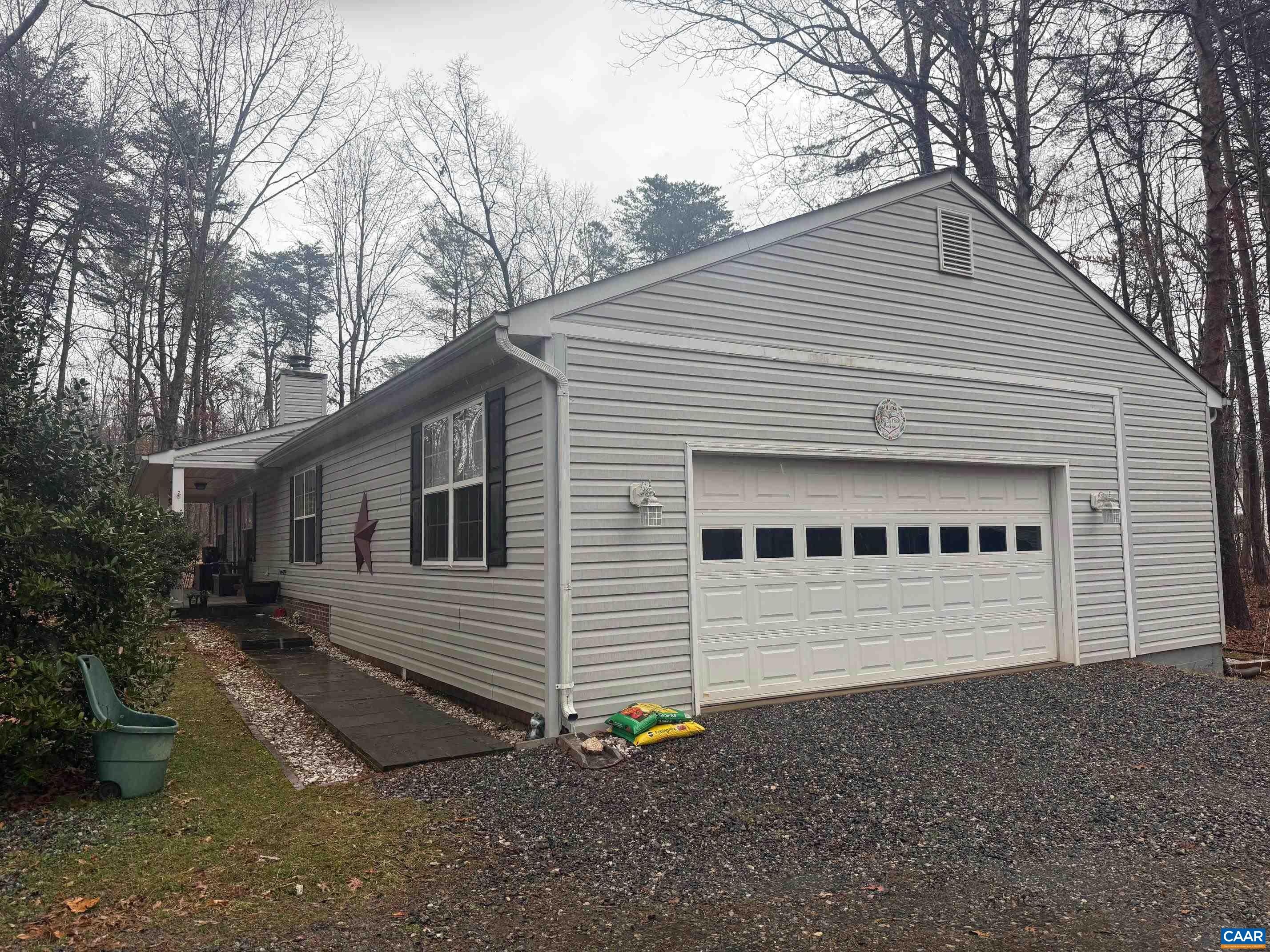 547 FOREST HILL RD, GORDONSVILLE, Virginia 22942, 3 Bedrooms Bedrooms, ,2 BathroomsBathrooms,Residential,547 FOREST HILL RD,674281 MLS # 674281