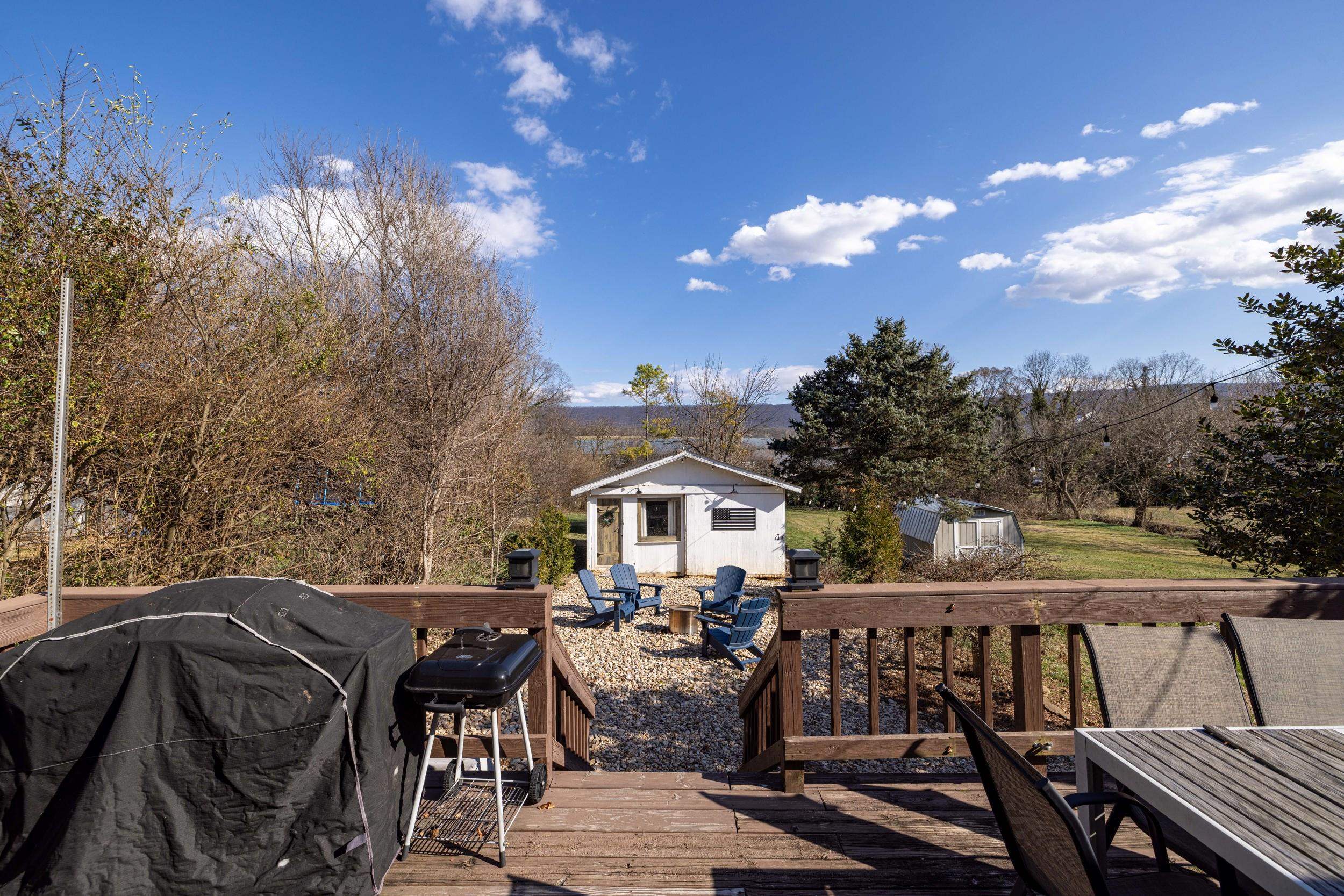 224 N CHURCH ST, WOODSTOCK, Virginia 22664, 3 Bedrooms Bedrooms, ,2 BathroomsBathrooms,Residential,224 N CHURCH ST,674286 MLS # 674286