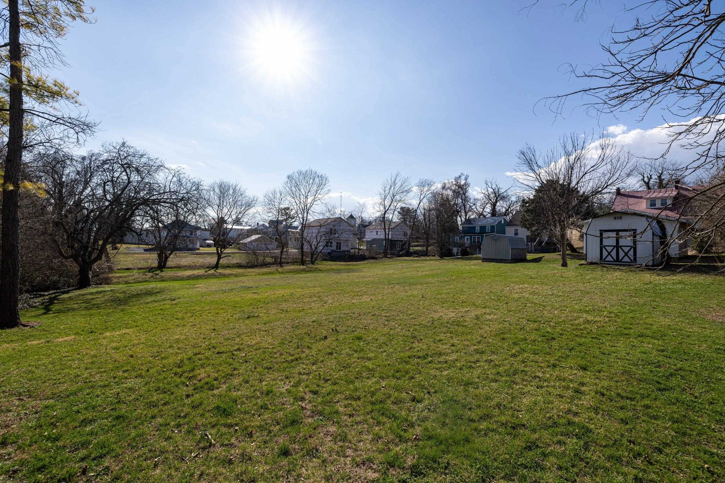 224 N CHURCH ST, WOODSTOCK, Virginia 22664, 3 Bedrooms Bedrooms, ,2 BathroomsBathrooms,Residential,224 N CHURCH ST,674286 MLS # 674286