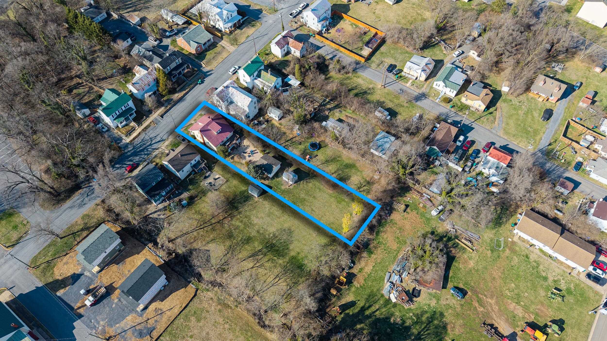 224 N CHURCH ST, WOODSTOCK, Virginia 22664, 3 Bedrooms Bedrooms, ,2 BathroomsBathrooms,Residential,224 N CHURCH ST,674286 MLS # 674286