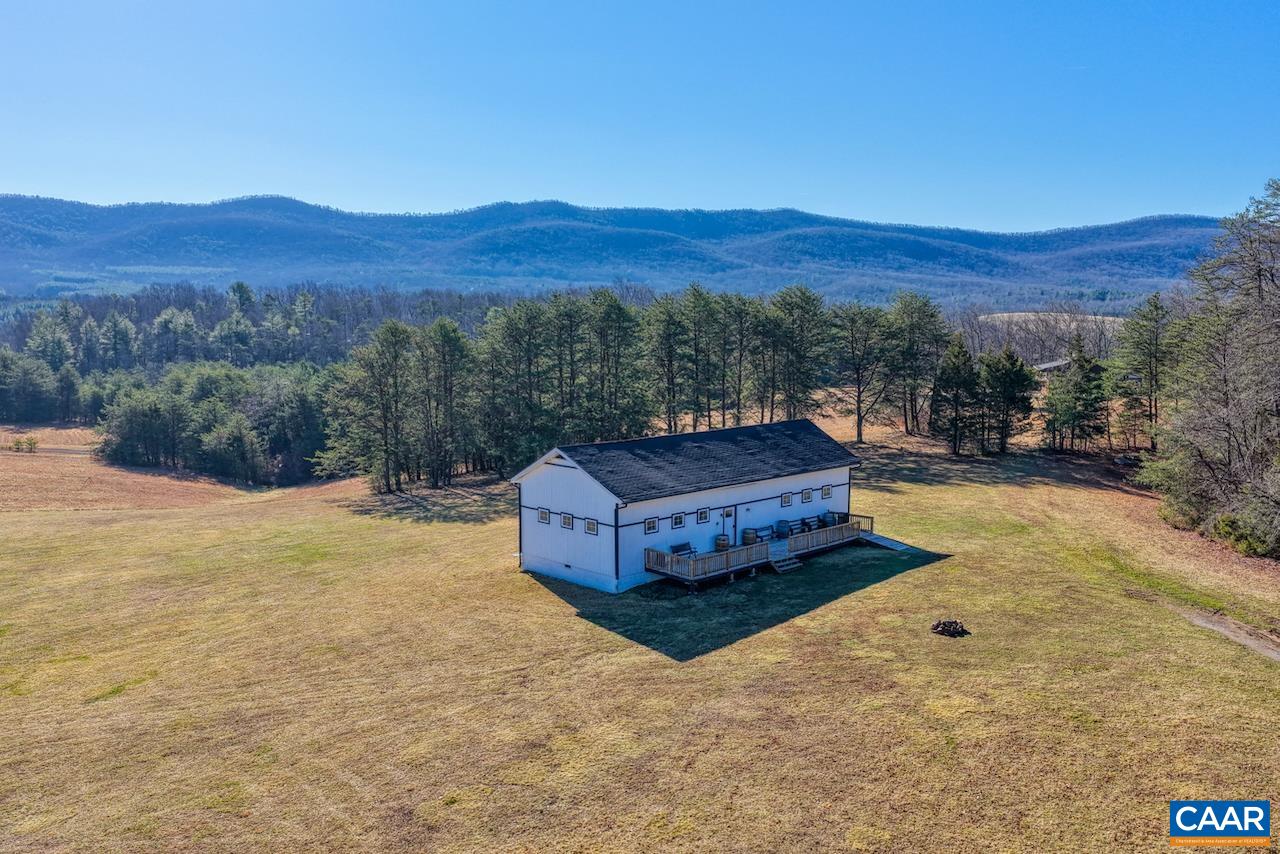 443 MEADOW VIEW LN, FORT VALLEY, Virginia 22652, 126 Bedrooms Bedrooms, ,11 BathroomsBathrooms,Residential,Camp Shenandoah Meadows,443 MEADOW VIEW LN,674290 MLS # 674290