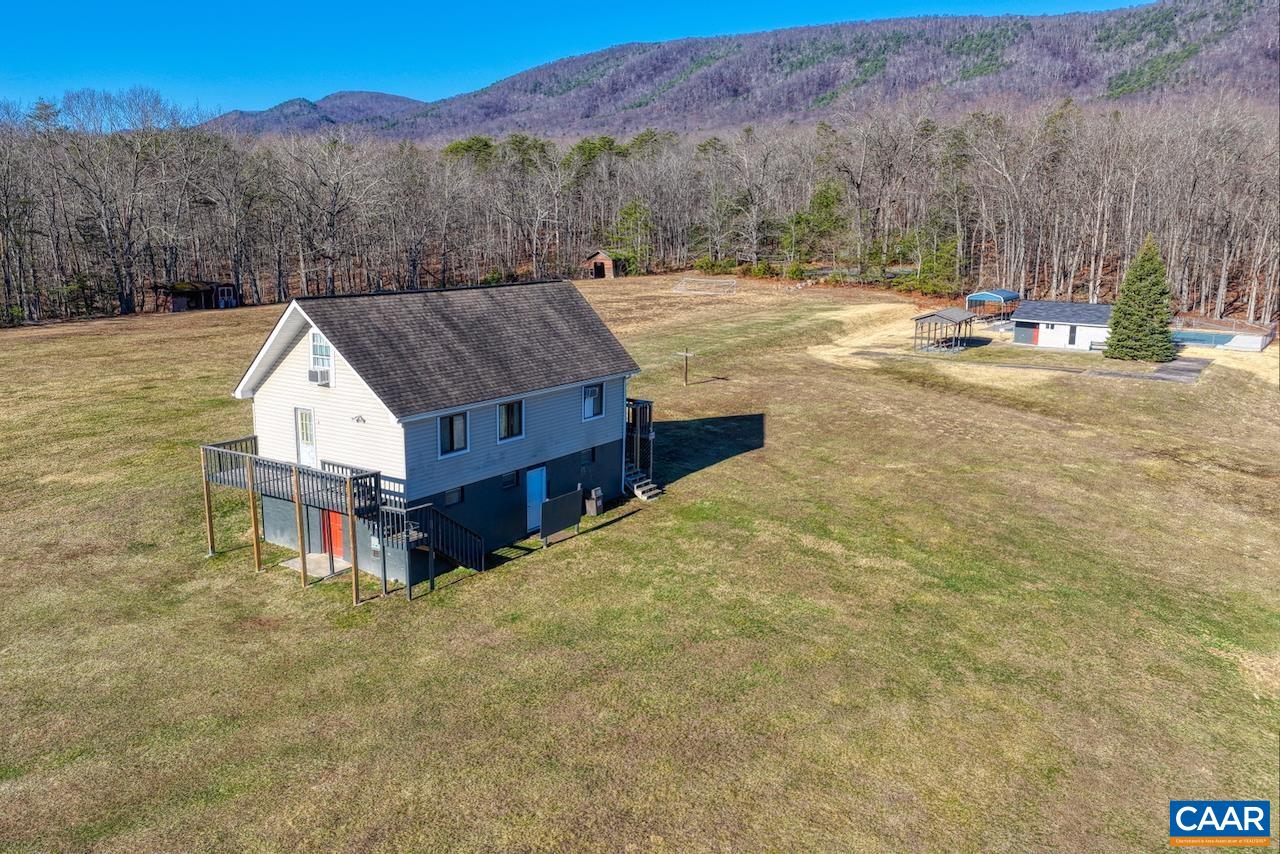 443 MEADOW VIEW LN, FORT VALLEY, Virginia 22652, 126 Bedrooms Bedrooms, ,11 BathroomsBathrooms,Residential,Camp Shenandoah Meadows,443 MEADOW VIEW LN,674290 MLS # 674290