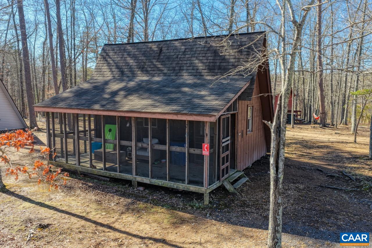 443 MEADOW VIEW LN, FORT VALLEY, Virginia 22652, 126 Bedrooms Bedrooms, ,11 BathroomsBathrooms,Residential,Camp Shenandoah Meadows,443 MEADOW VIEW LN,674290 MLS # 674290