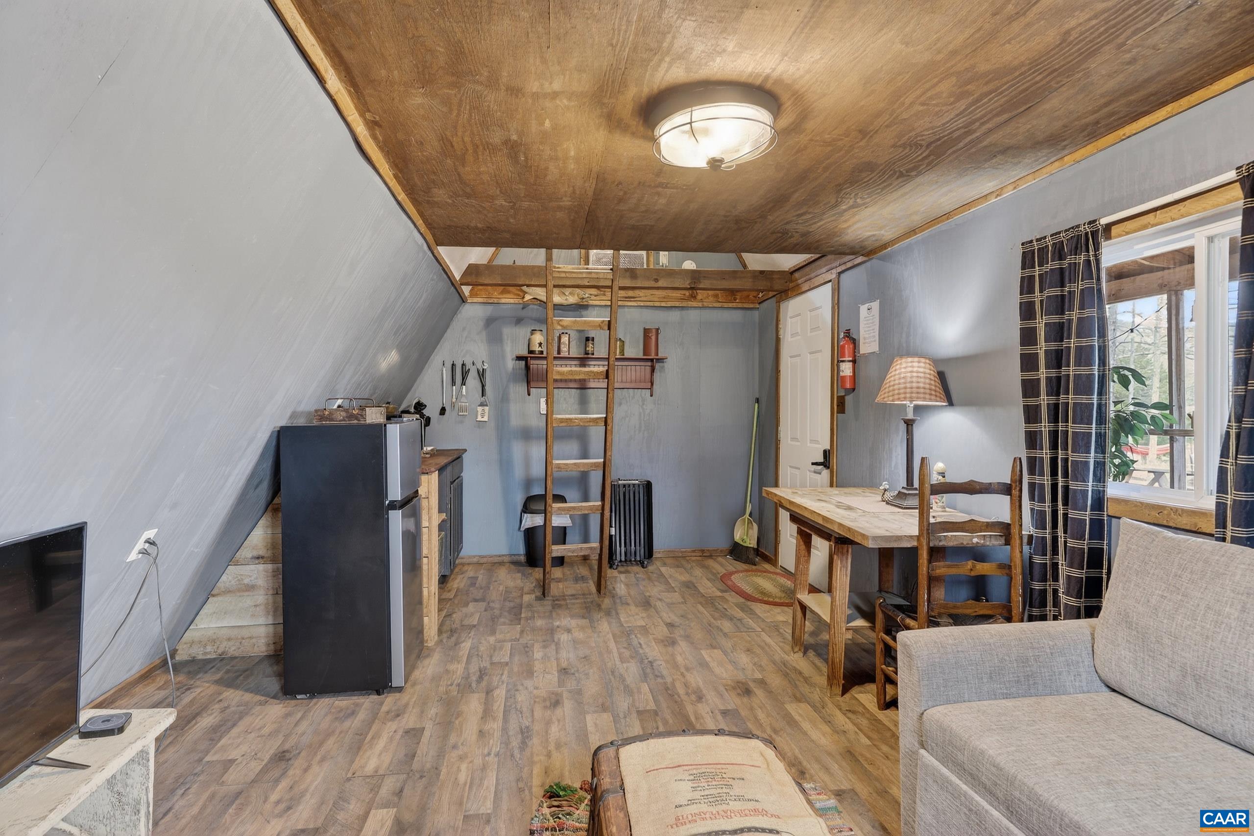 443 MEADOW VIEW LN, FORT VALLEY, Virginia 22652, 126 Bedrooms Bedrooms, ,11 BathroomsBathrooms,Residential,Camp Shenandoah Meadows,443 MEADOW VIEW LN,674290 MLS # 674290