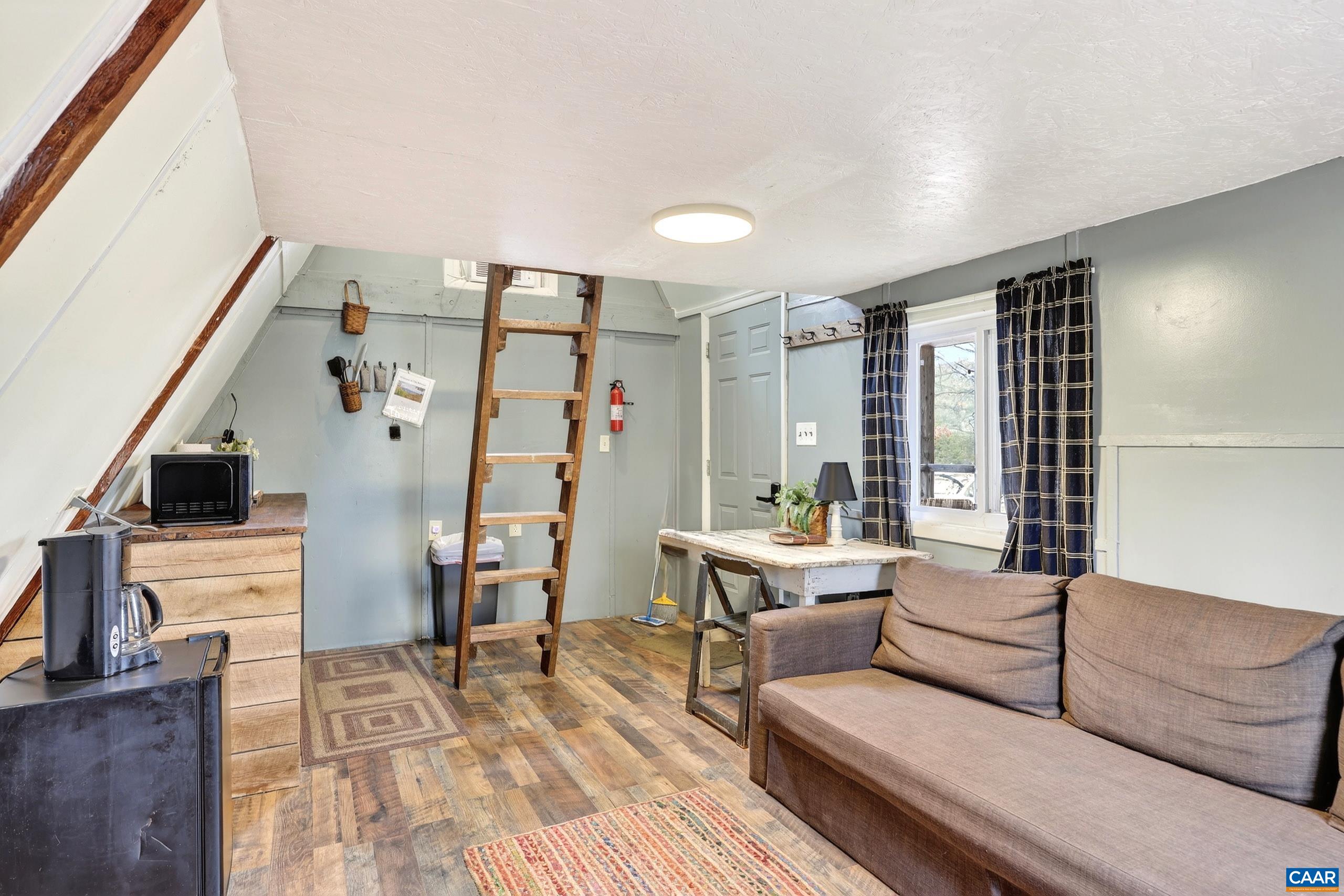 443 MEADOW VIEW LN, FORT VALLEY, Virginia 22652, 126 Bedrooms Bedrooms, ,11 BathroomsBathrooms,Residential,Camp Shenandoah Meadows,443 MEADOW VIEW LN,674290 MLS # 674290