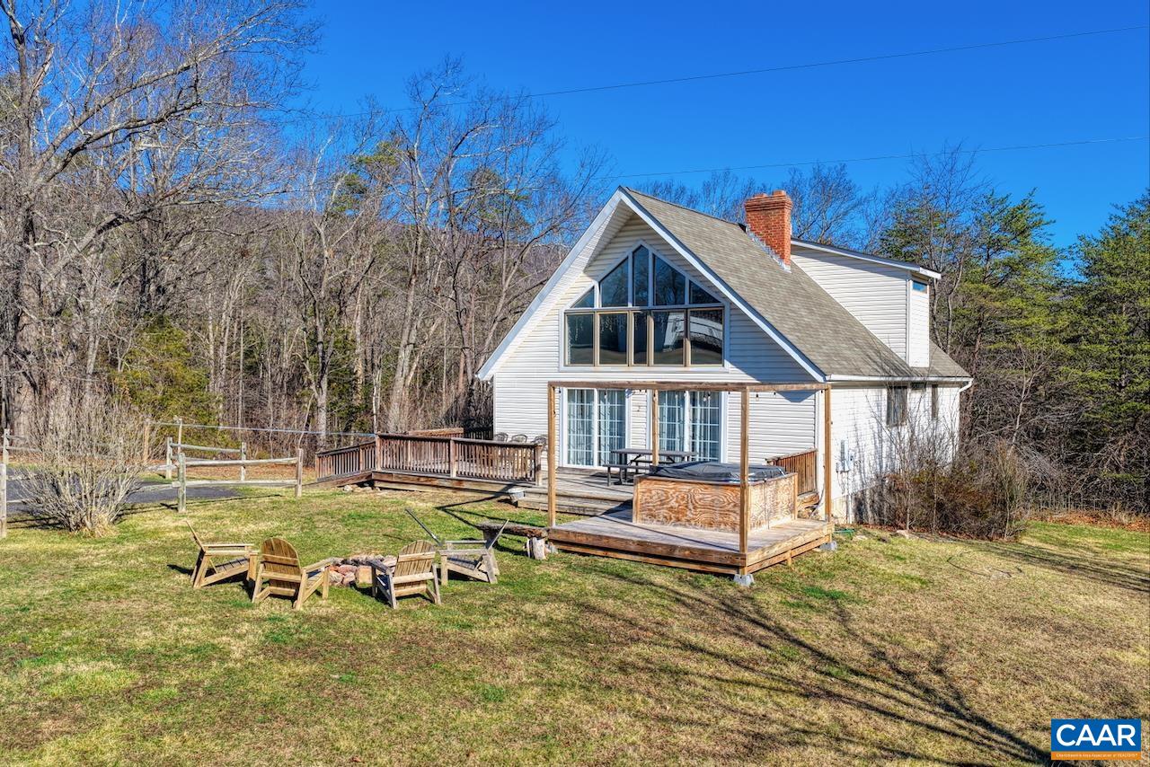 443 MEADOW VIEW LN, FORT VALLEY, Virginia 22652, 126 Bedrooms Bedrooms, ,11 BathroomsBathrooms,Residential,Camp Shenandoah Meadows,443 MEADOW VIEW LN,674290 MLS # 674290