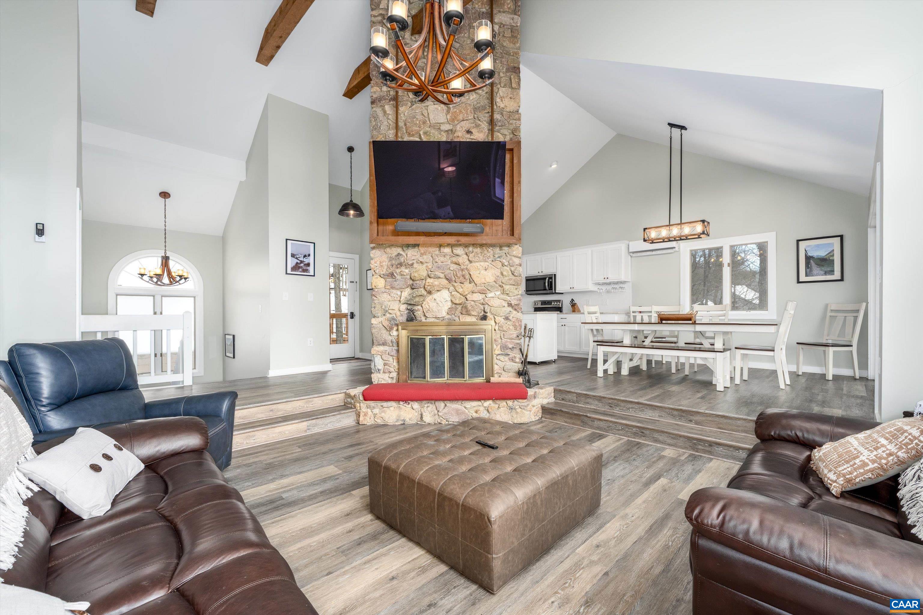 131 CRAWFORDS EDGE, WINTERGREEN, Virginia 22958, 4 Bedrooms Bedrooms, ,3 BathroomsBathrooms,Residential,131 CRAWFORDS EDGE,674294 MLS # 674294 131 CRAWFORDS EDGE, WINTERGREEN, Virginia 22958, 4 Bedrooms Bedrooms, ,3 BathroomsBathrooms,Residential,131 CRAWFORDS EDGE,674294 MLS # 674294