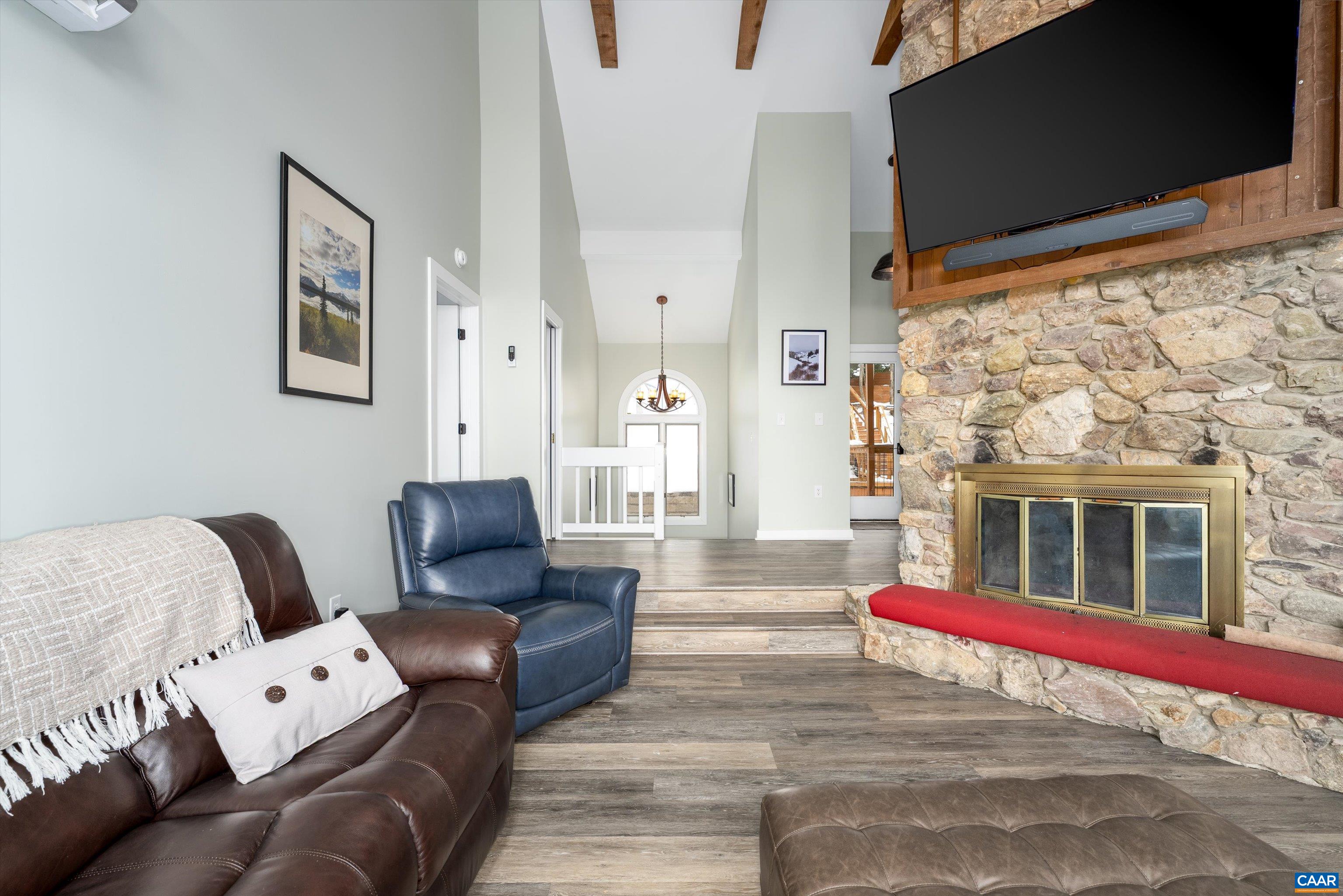 131 CRAWFORDS EDGE, WINTERGREEN, Virginia 22958, 4 Bedrooms Bedrooms, ,3 BathroomsBathrooms,Residential,131 CRAWFORDS EDGE,674294 MLS # 674294 131 CRAWFORDS EDGE, WINTERGREEN, Virginia 22958, 4 Bedrooms Bedrooms, ,3 BathroomsBathrooms,Residential,131 CRAWFORDS EDGE,674294 MLS # 674294