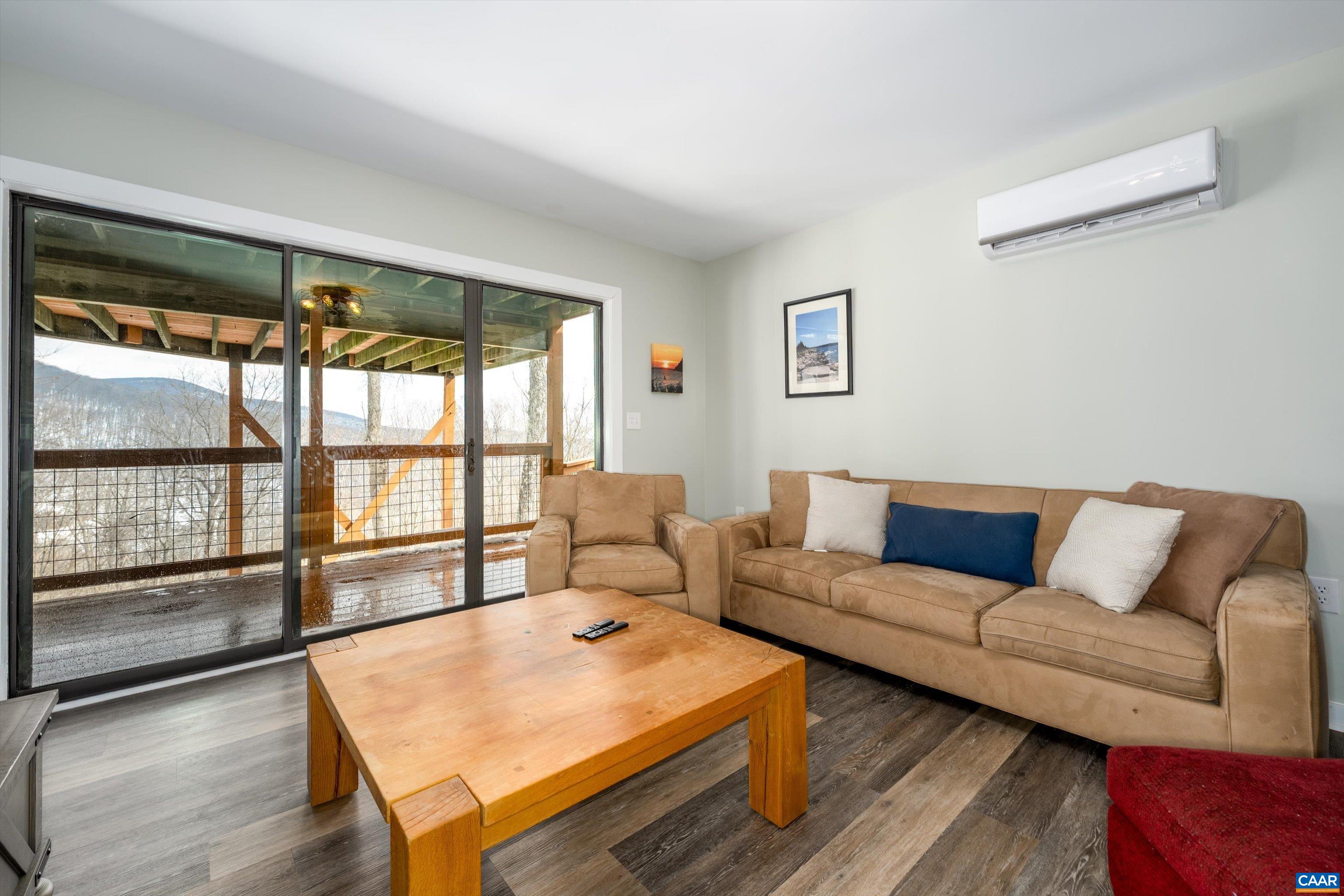 131 CRAWFORDS EDGE, WINTERGREEN, Virginia 22958, 4 Bedrooms Bedrooms, ,3 BathroomsBathrooms,Residential,131 CRAWFORDS EDGE,674294 MLS # 674294 131 CRAWFORDS EDGE, WINTERGREEN, Virginia 22958, 4 Bedrooms Bedrooms, ,3 BathroomsBathrooms,Residential,131 CRAWFORDS EDGE,674294 MLS # 674294