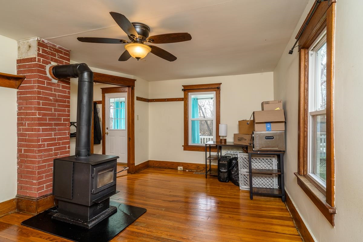 408 WOLF GAP RD, EDINBURG, Virginia 22824, 4 Bedrooms Bedrooms, ,2 BathroomsBathrooms,Residential,408 WOLF GAP RD,674295 MLS # 674295