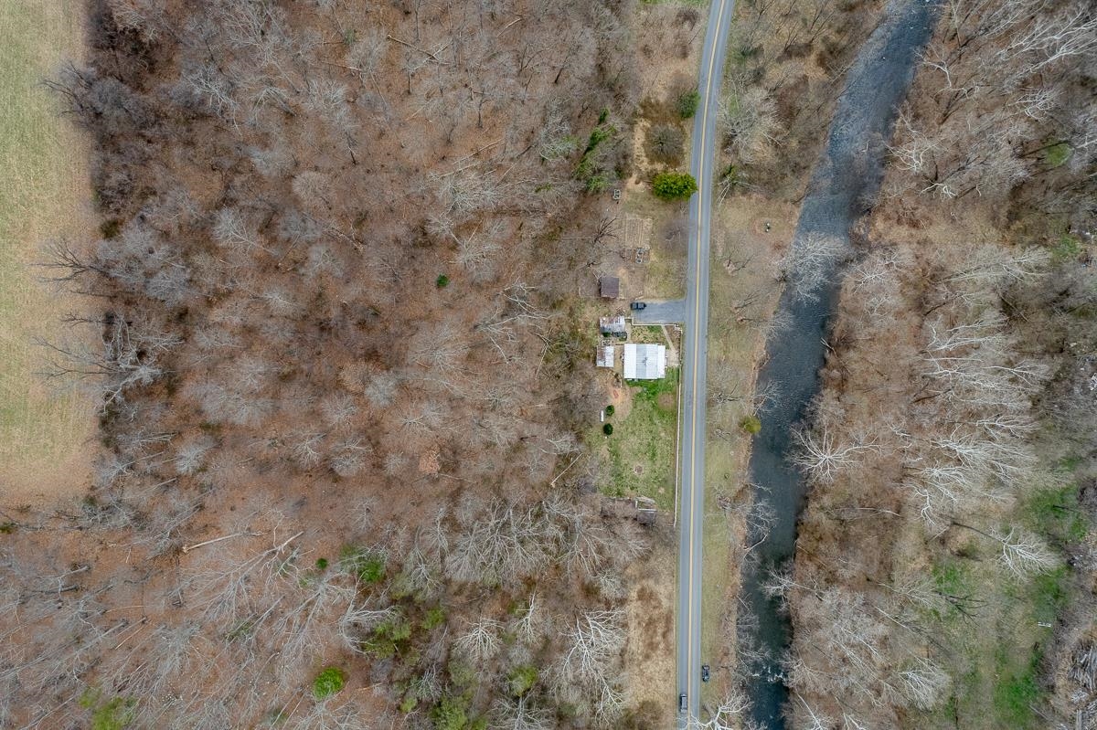 408 WOLF GAP RD, EDINBURG, Virginia 22824, 4 Bedrooms Bedrooms, ,2 BathroomsBathrooms,Residential,408 WOLF GAP RD,674295 MLS # 674295