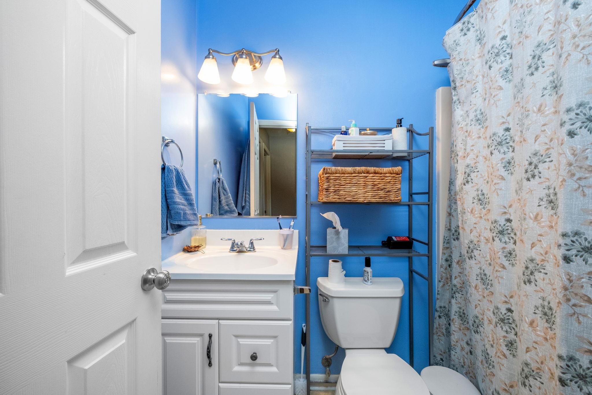 1360 BRADLEY DR, HARRISONBURG, Virginia 22801, 4 Bedrooms Bedrooms, ,2 BathroomsBathrooms,Residential,1360 BRADLEY DR,674298 MLS # 674298