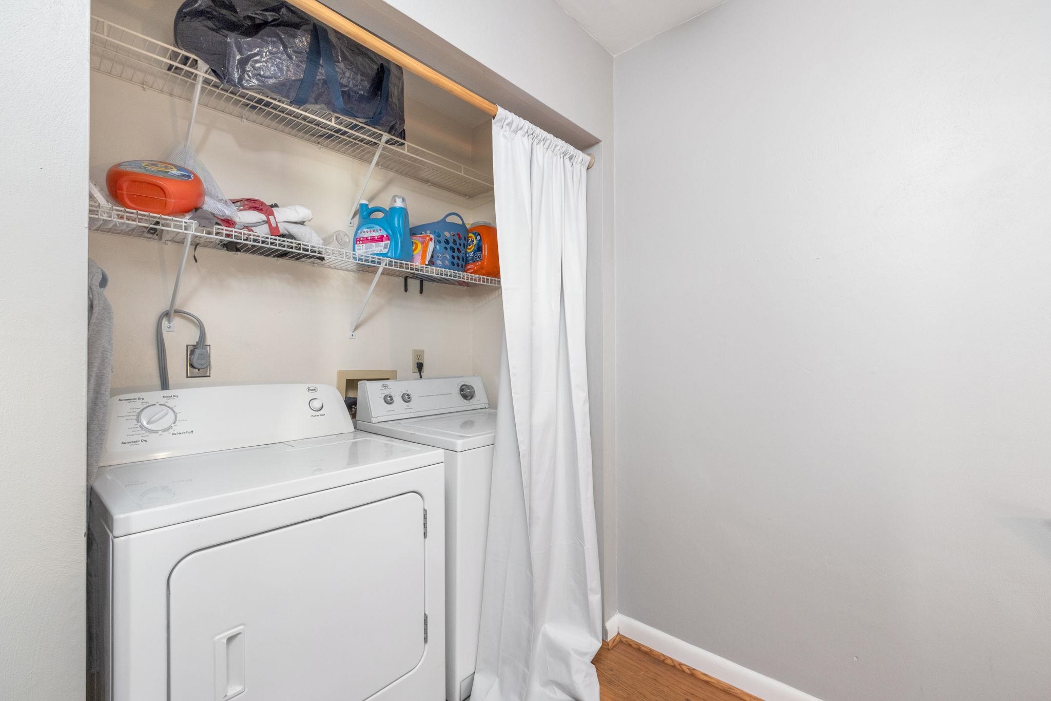 1360 BRADLEY DR, HARRISONBURG, Virginia 22801, 4 Bedrooms Bedrooms, ,2 BathroomsBathrooms,Residential,1360 BRADLEY DR,674298 MLS # 674298