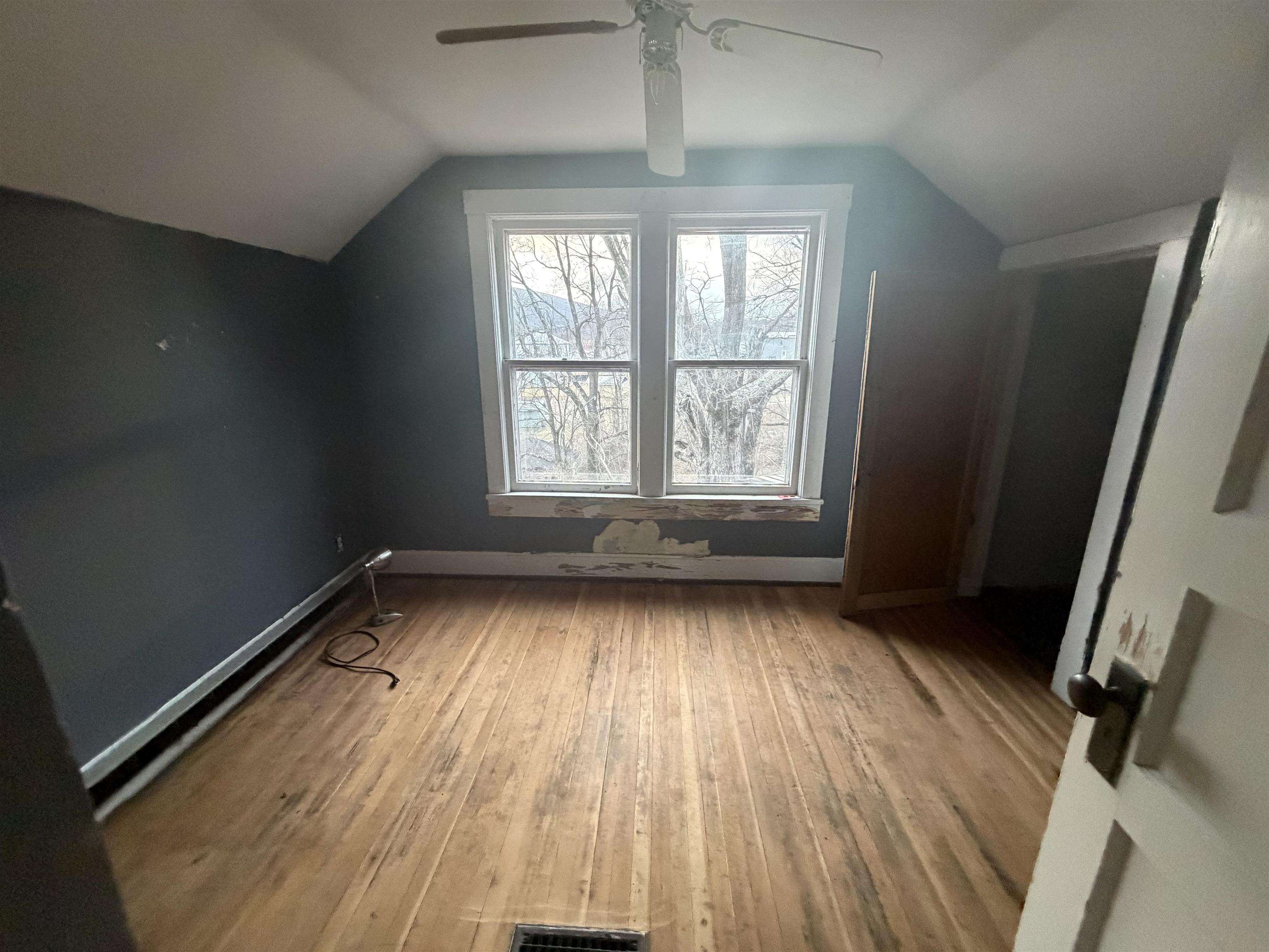 39 CHURCH HILL RD, GOSHEN, Virginia 24439, 3 Bedrooms Bedrooms, ,1 BathroomBathrooms,Residential,39 CHURCH HILL RD,674299 MLS # 674299