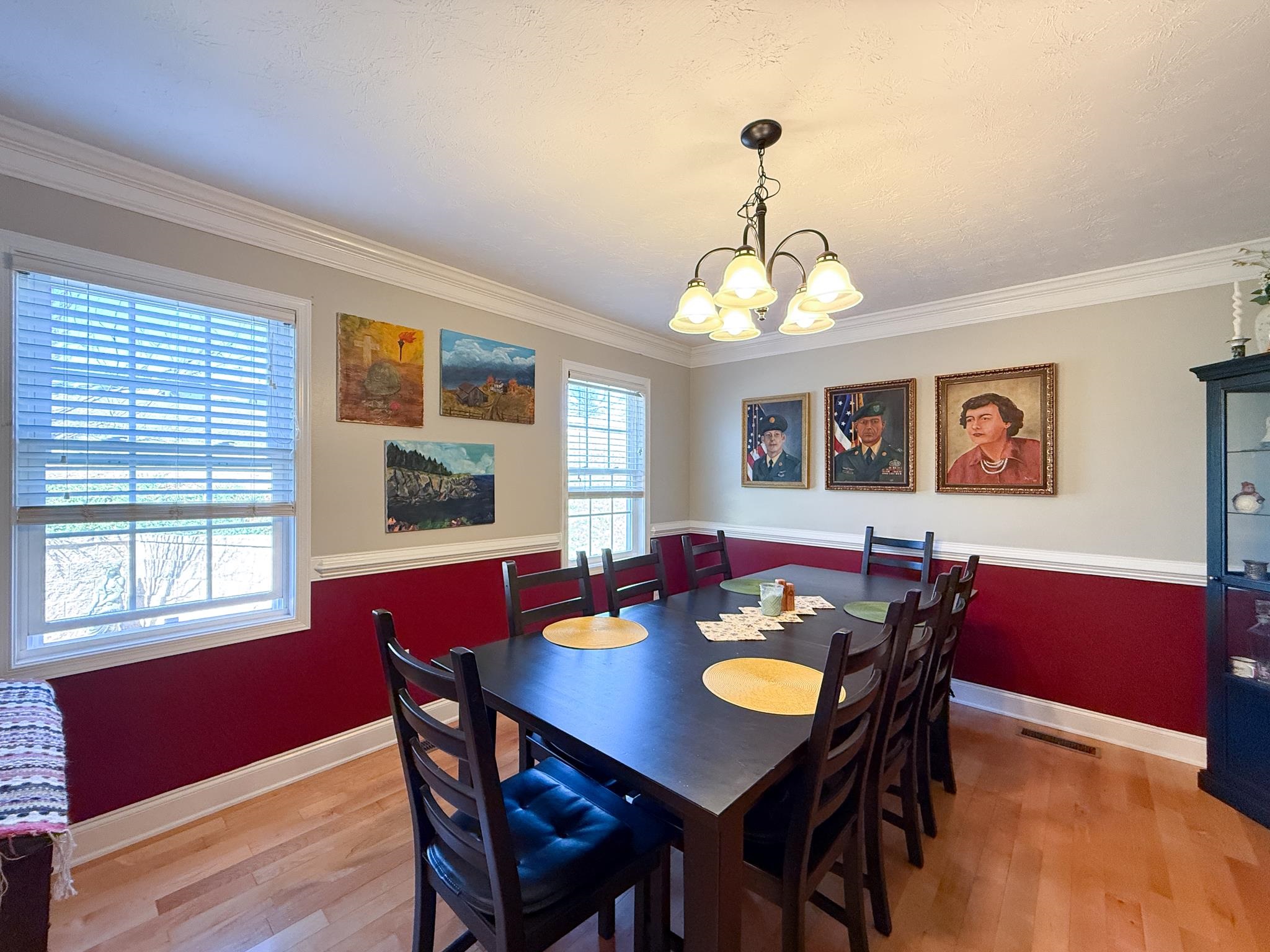 35 DEVONSHIRE CT, FISHERSVILLE, Virginia 22939, 5 Bedrooms Bedrooms, ,3 BathroomsBathrooms,Residential,35 DEVONSHIRE CT,674300 MLS # 674300