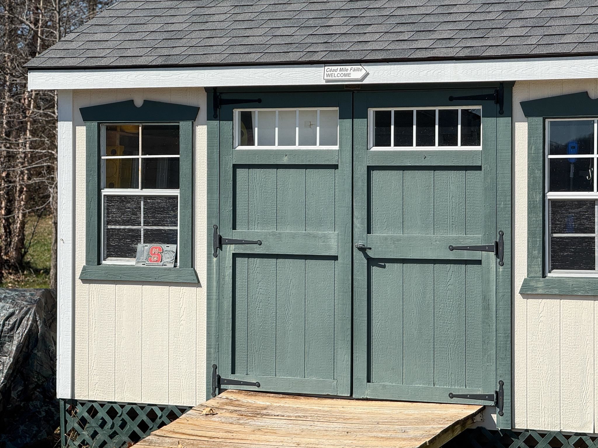 35 DEVONSHIRE CT, FISHERSVILLE, Virginia 22939, 5 Bedrooms Bedrooms, ,3 BathroomsBathrooms,Residential,35 DEVONSHIRE CT,674300 MLS # 674300