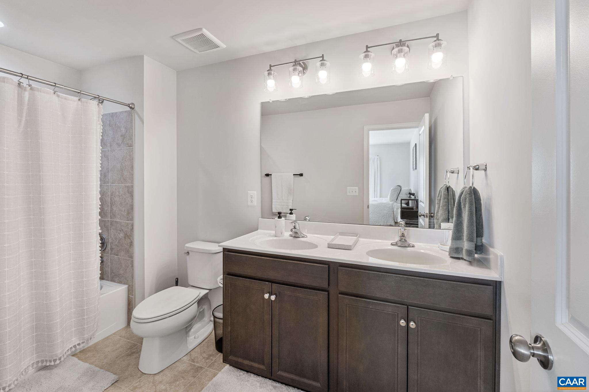 124 SHADY CT, WAYNESBORO, Virginia 22980, 3 Bedrooms Bedrooms, ,2 BathroomsBathrooms,Residential,124 SHADY CT,674301 MLS # 674301