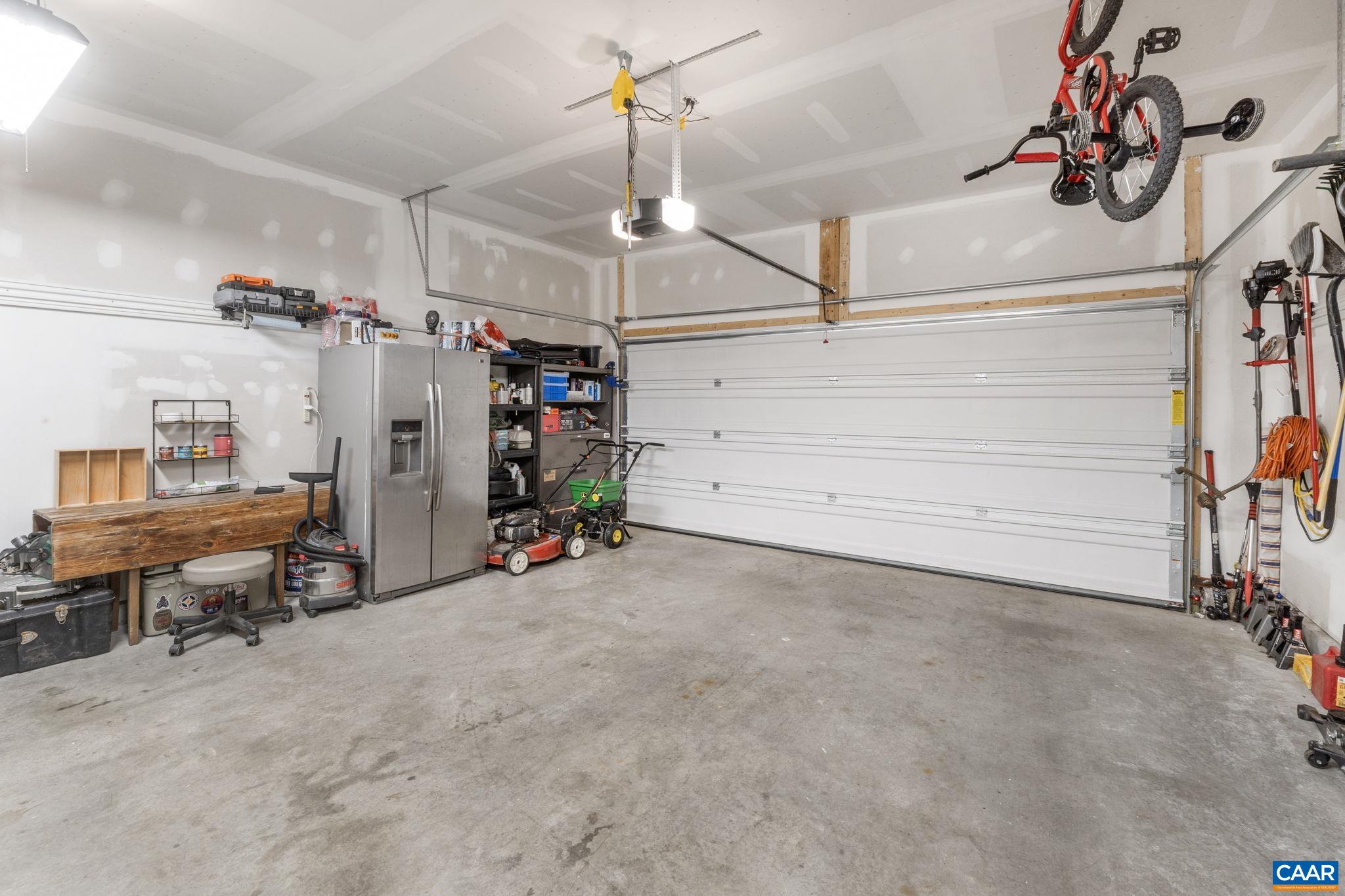 124 SHADY CT, WAYNESBORO, Virginia 22980, 3 Bedrooms Bedrooms, ,2 BathroomsBathrooms,Residential,124 SHADY CT,674301 MLS # 674301