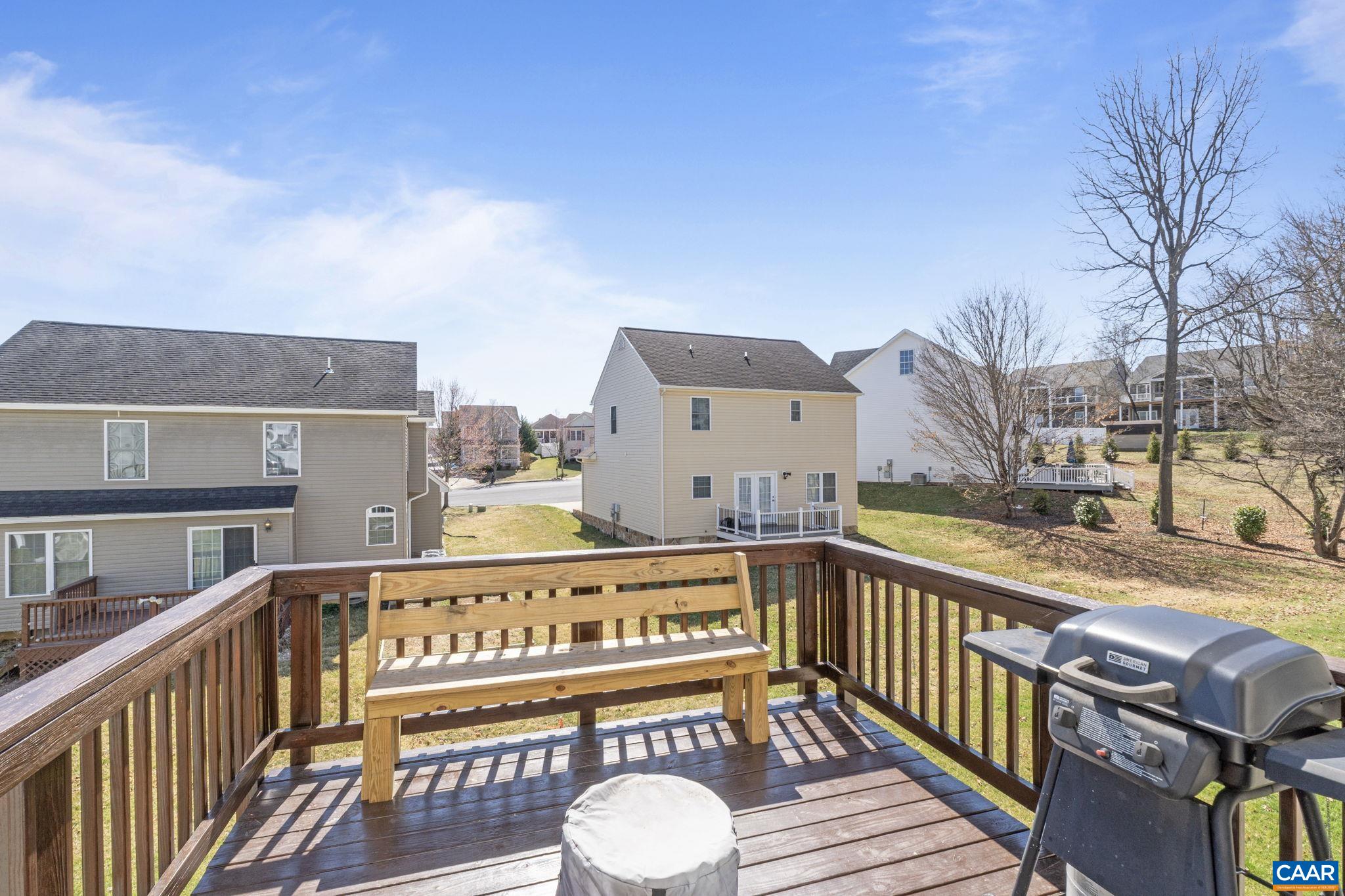 124 SHADY CT, WAYNESBORO, Virginia 22980, 3 Bedrooms Bedrooms, ,2 BathroomsBathrooms,Residential,124 SHADY CT,674301 MLS # 674301