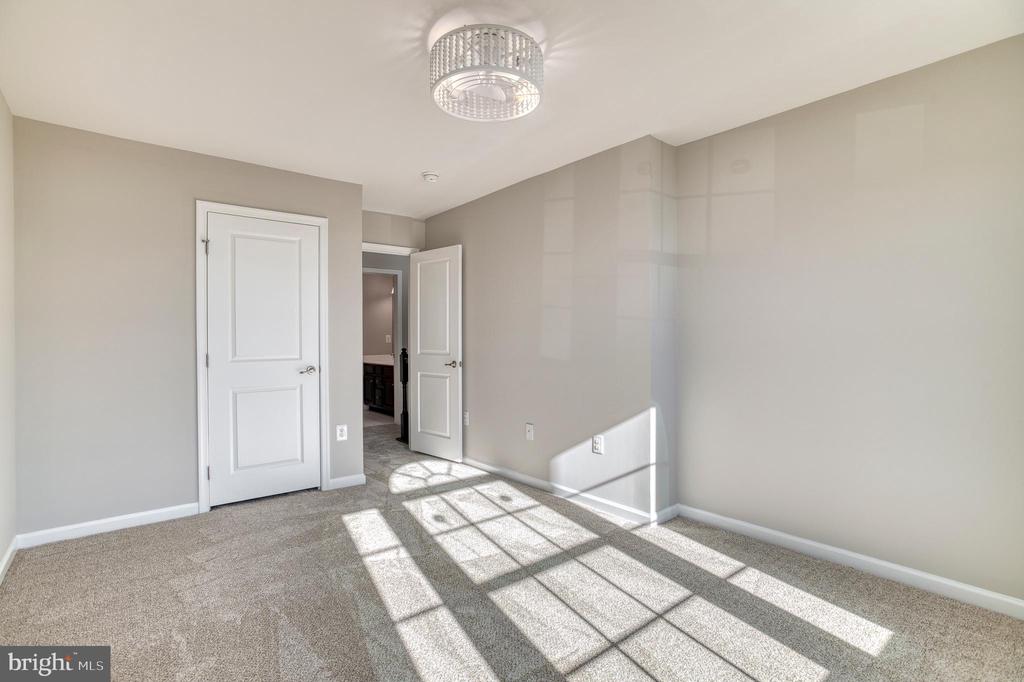 14510 KINGSMILL DR, CULPEPER, Virginia 22701, 4 Bedrooms Bedrooms, ,2 BathroomsBathrooms,Residential,14510 KINGSMILL DR,VACU2012234 MLS # VACU2012234