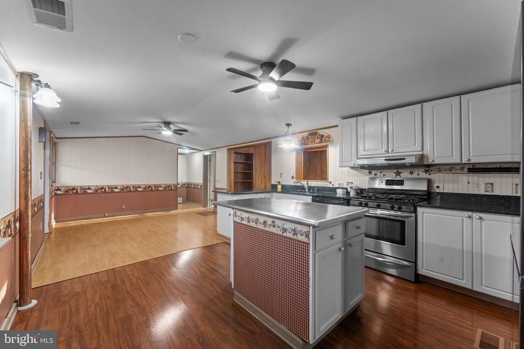 29082 RACCOON FORD RD, BURR HILL, Virginia 22433, 3 Bedrooms Bedrooms, ,2 BathroomsBathrooms,Residential,29082 RACCOON FORD RD,VAOR2013338 MLS # VAOR2013338