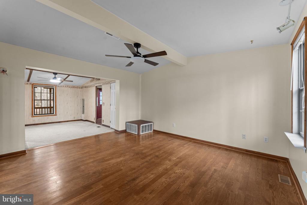 29082 RACCOON FORD RD, BURR HILL, Virginia 22433, 3 Bedrooms Bedrooms, ,2 BathroomsBathrooms,Residential,29082 RACCOON FORD RD,VAOR2013338 MLS # VAOR2013338