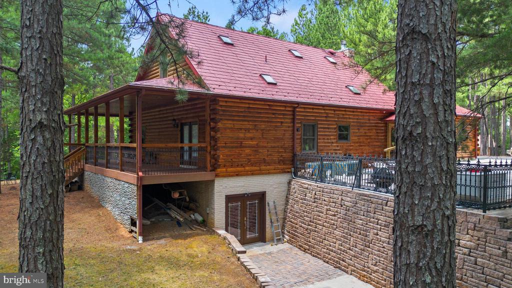 362 DELL PERKINS RD, LOUISA, Virginia 23093, 5 Bedrooms Bedrooms, ,3 BathroomsBathrooms,Residential,362 DELL PERKINS RD,VALA2009324 MLS # VALA2009324