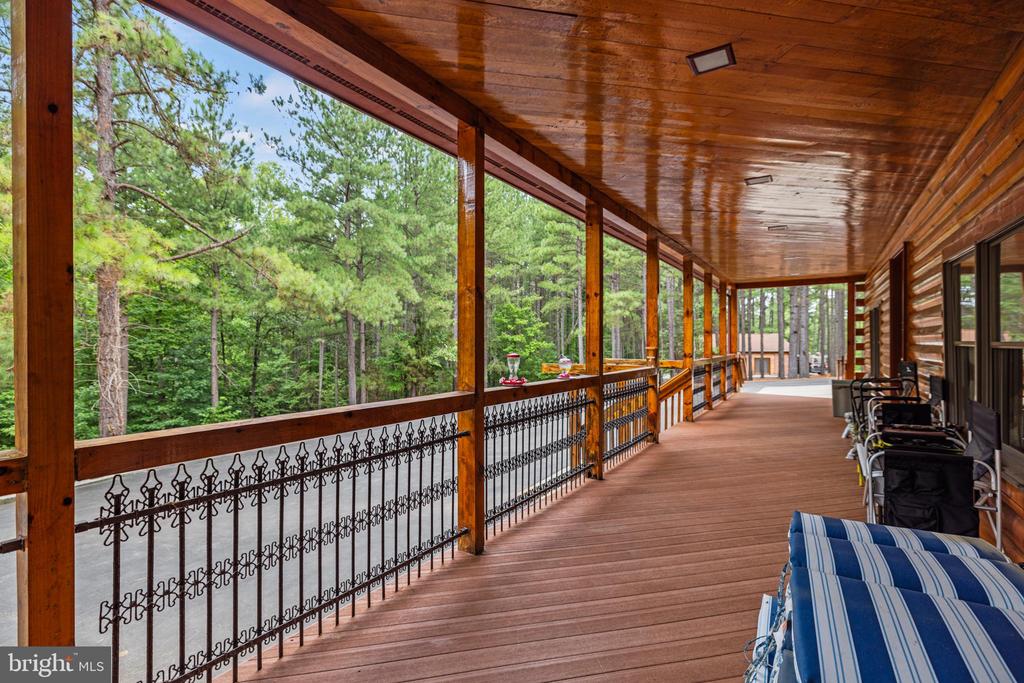 362 DELL PERKINS RD, LOUISA, Virginia 23093, 5 Bedrooms Bedrooms, ,3 BathroomsBathrooms,Residential,362 DELL PERKINS RD,VALA2009324 MLS # VALA2009324