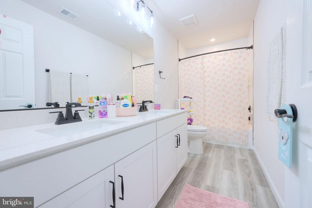 11528 BLUESTEM WAY, FREDERICKSBURG, Virginia 22407, 4 Bedrooms Bedrooms, ,3 BathroomsBathrooms,Residential,11528 BLUESTEM WAY,VASP2039598 MLS # VASP2039598 11528 BLUESTEM WAY, FREDERICKSBURG, Virginia 22407, 4 Bedrooms Bedrooms, ,3 BathroomsBathrooms,Residential,11528 BLUESTEM WAY,VASP2039598 MLS # VASP2039598